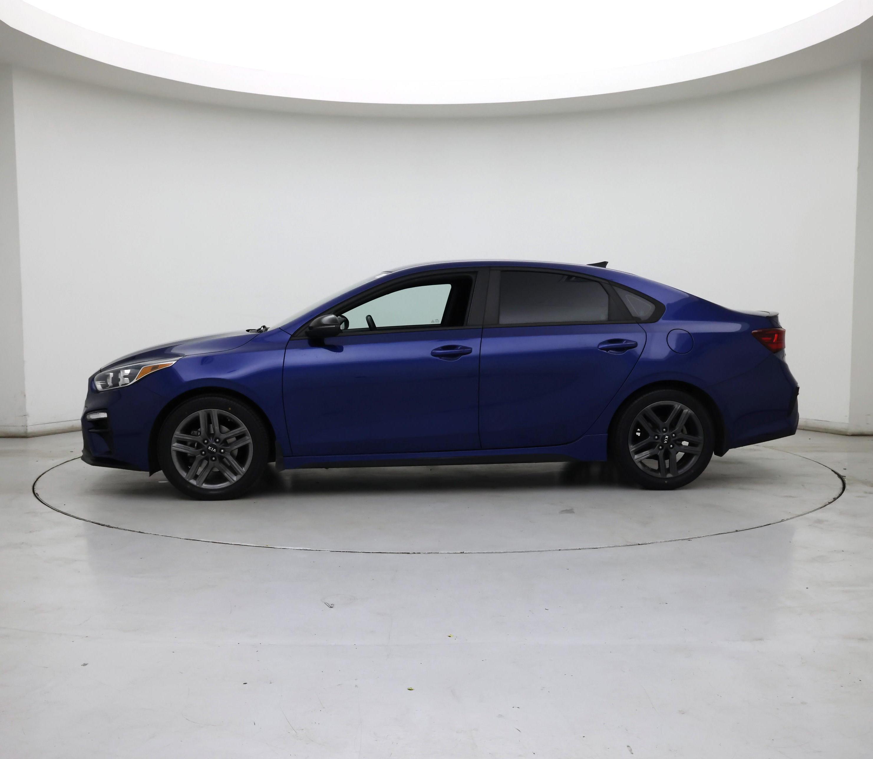 Thumbnail: 2021 Kia Forte - 3