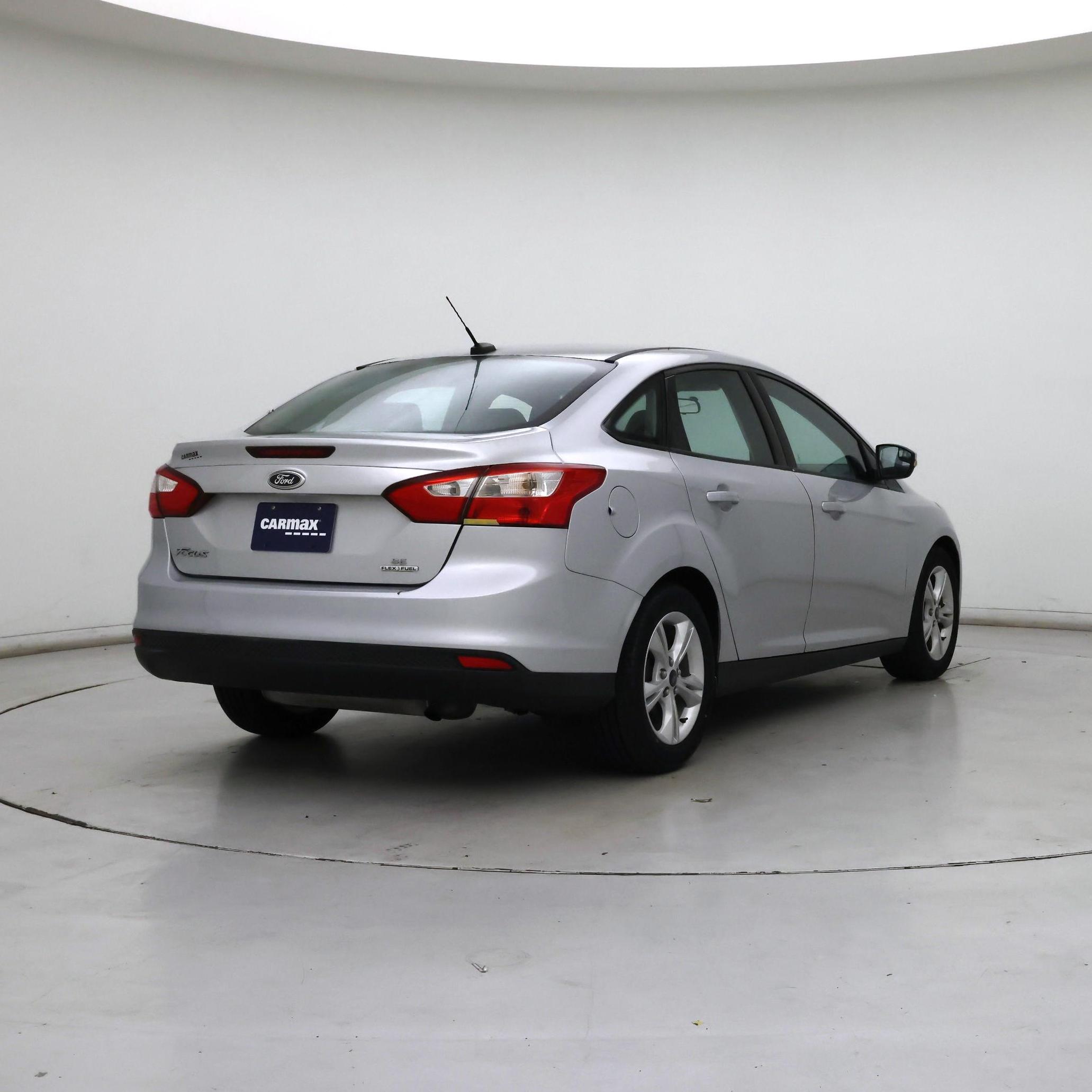 Thumbnail: 2014 Ford Focus - 8