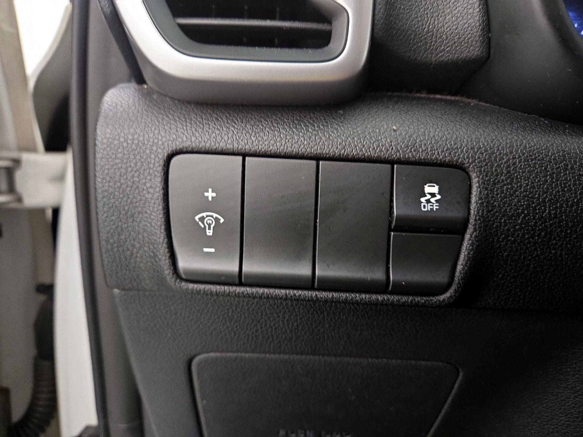 Thumbnail: 2017 Kia Sportage - 13