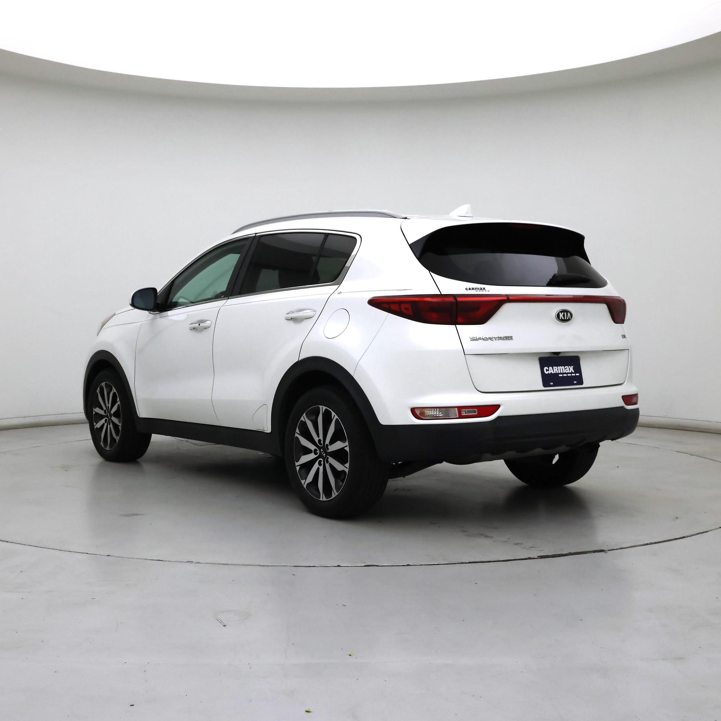 Thumbnail: 2017 Kia Sportage - 2
