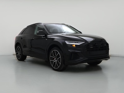2023 Audi Q8 Premium Plus