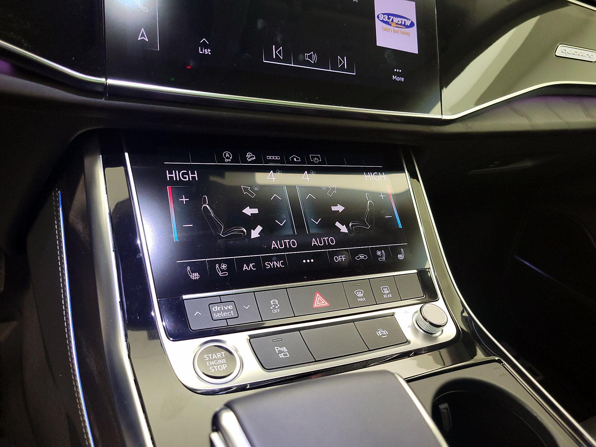 Thumbnail: 2023 Audi Q8 - 17