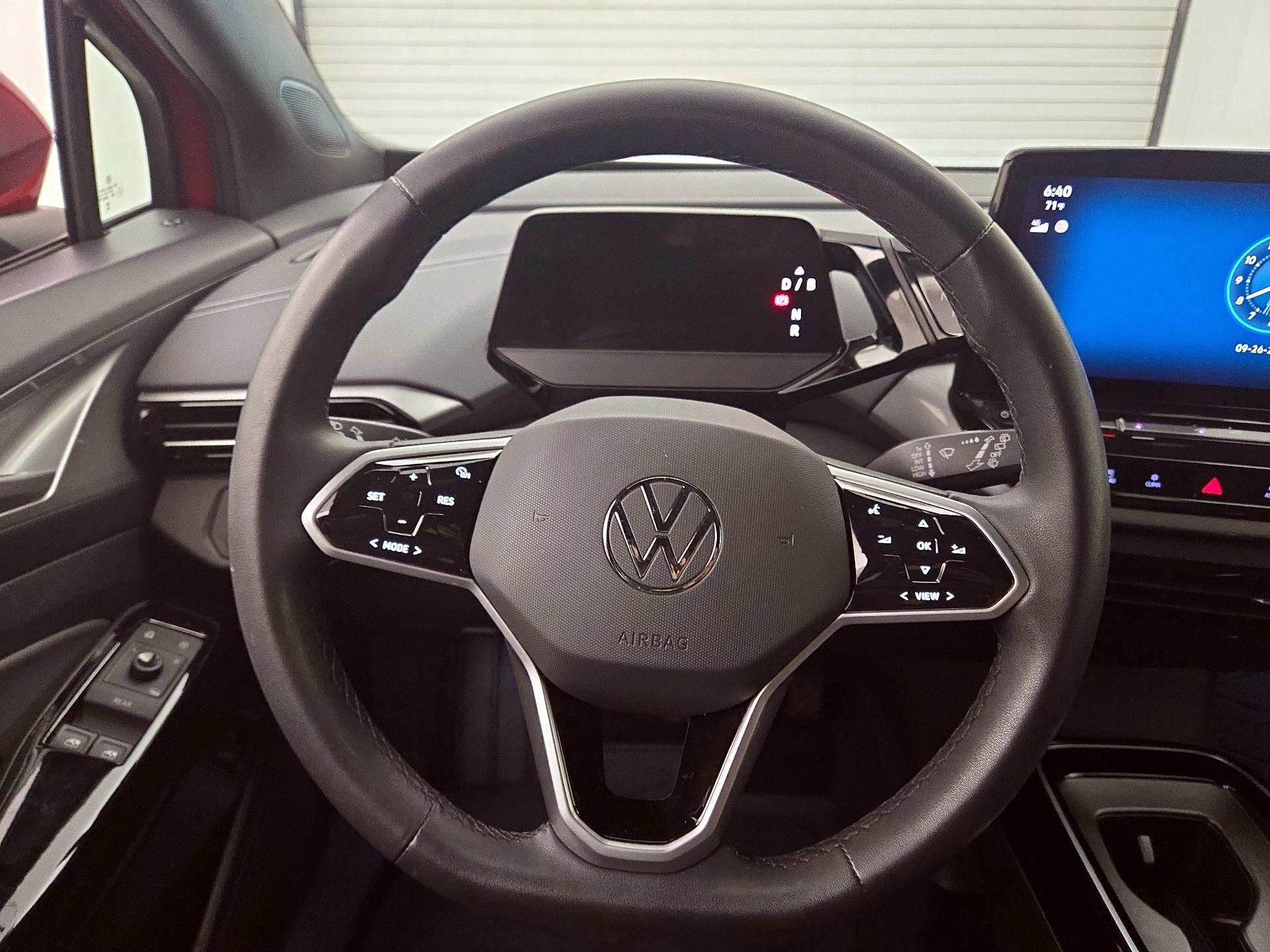 Thumbnail: 2023 Volkswagen ID.4 - 10