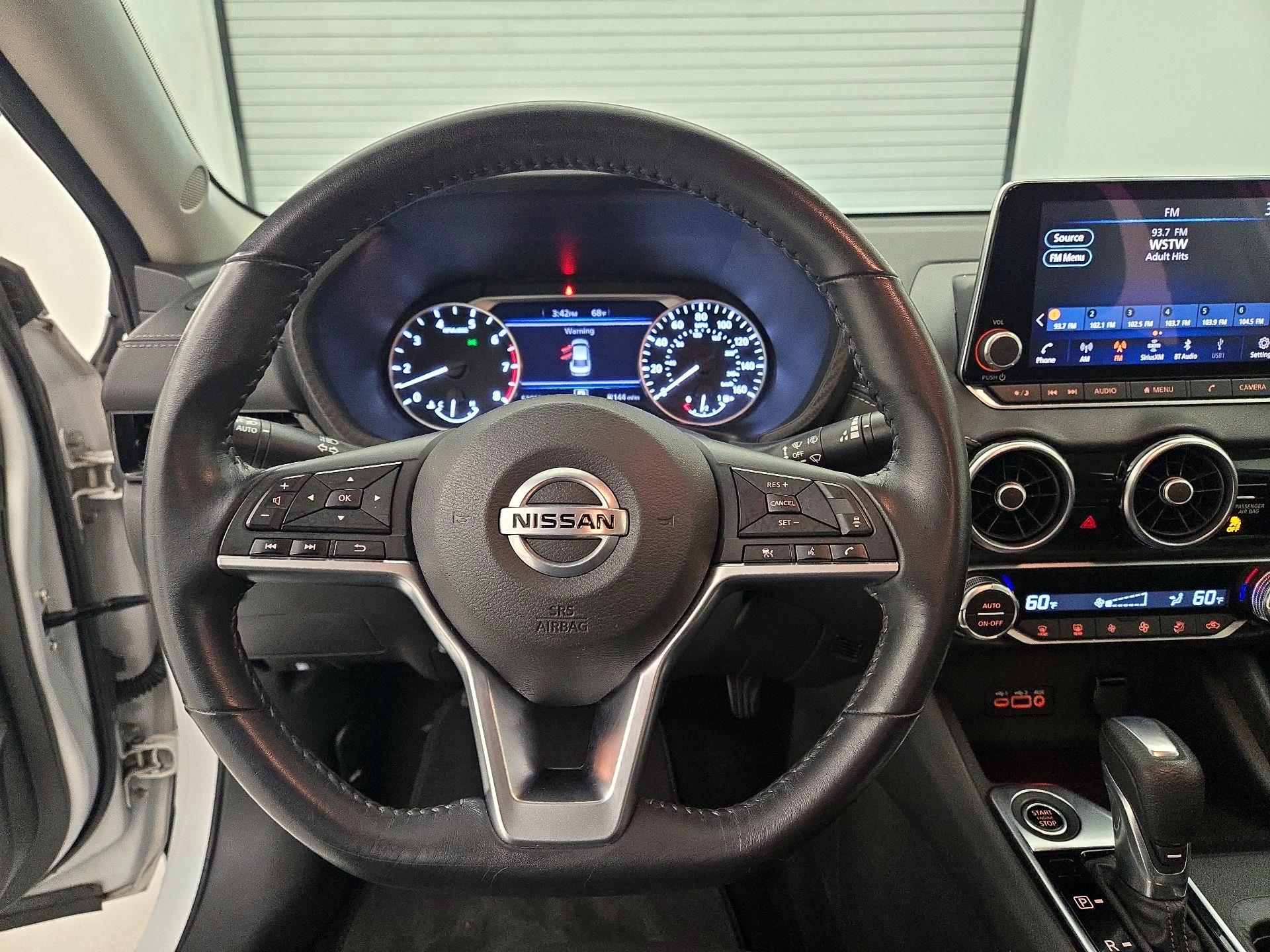 Thumbnail: 2021 Nissan Sentra - 10