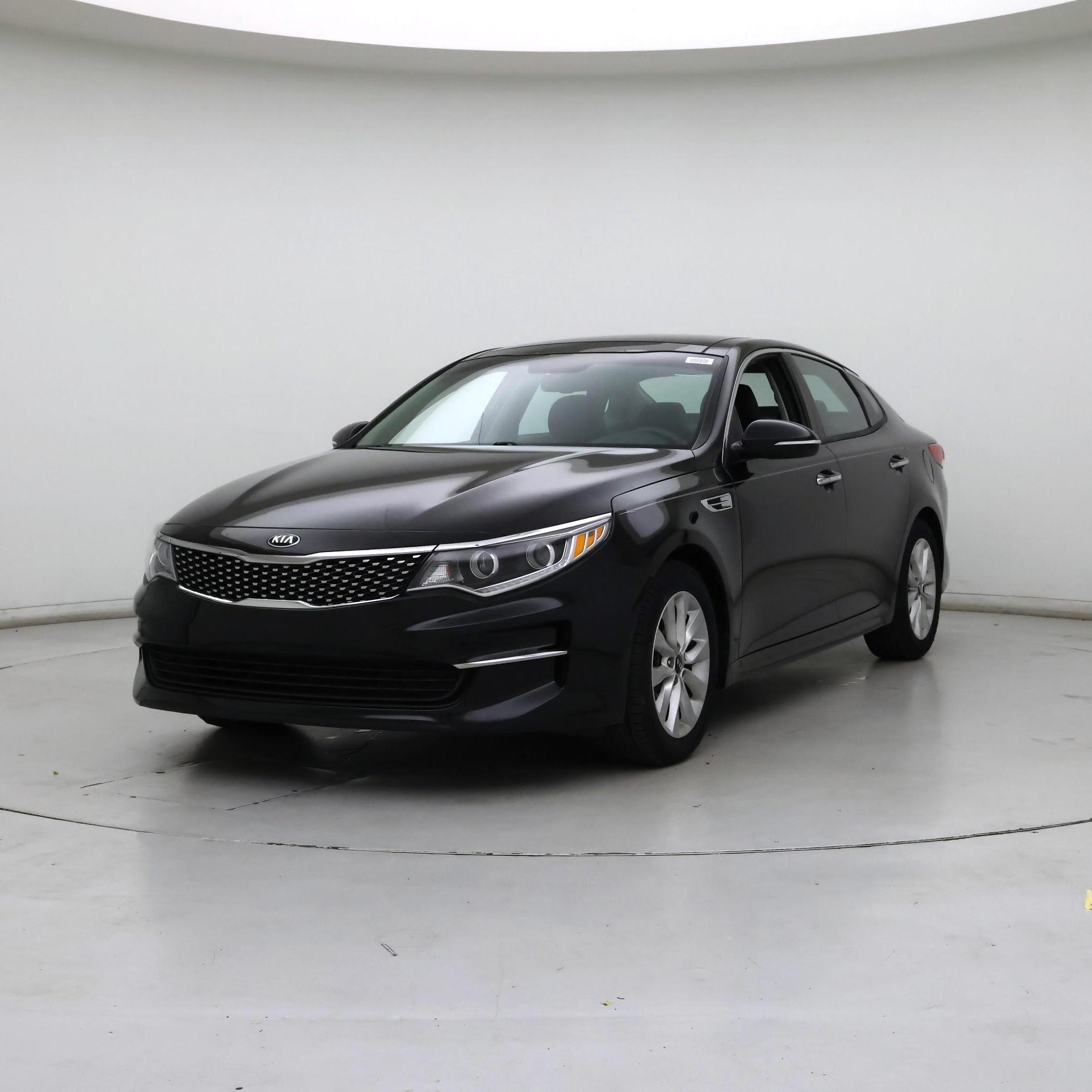 Thumbnail: 2016 Kia Optima - 4