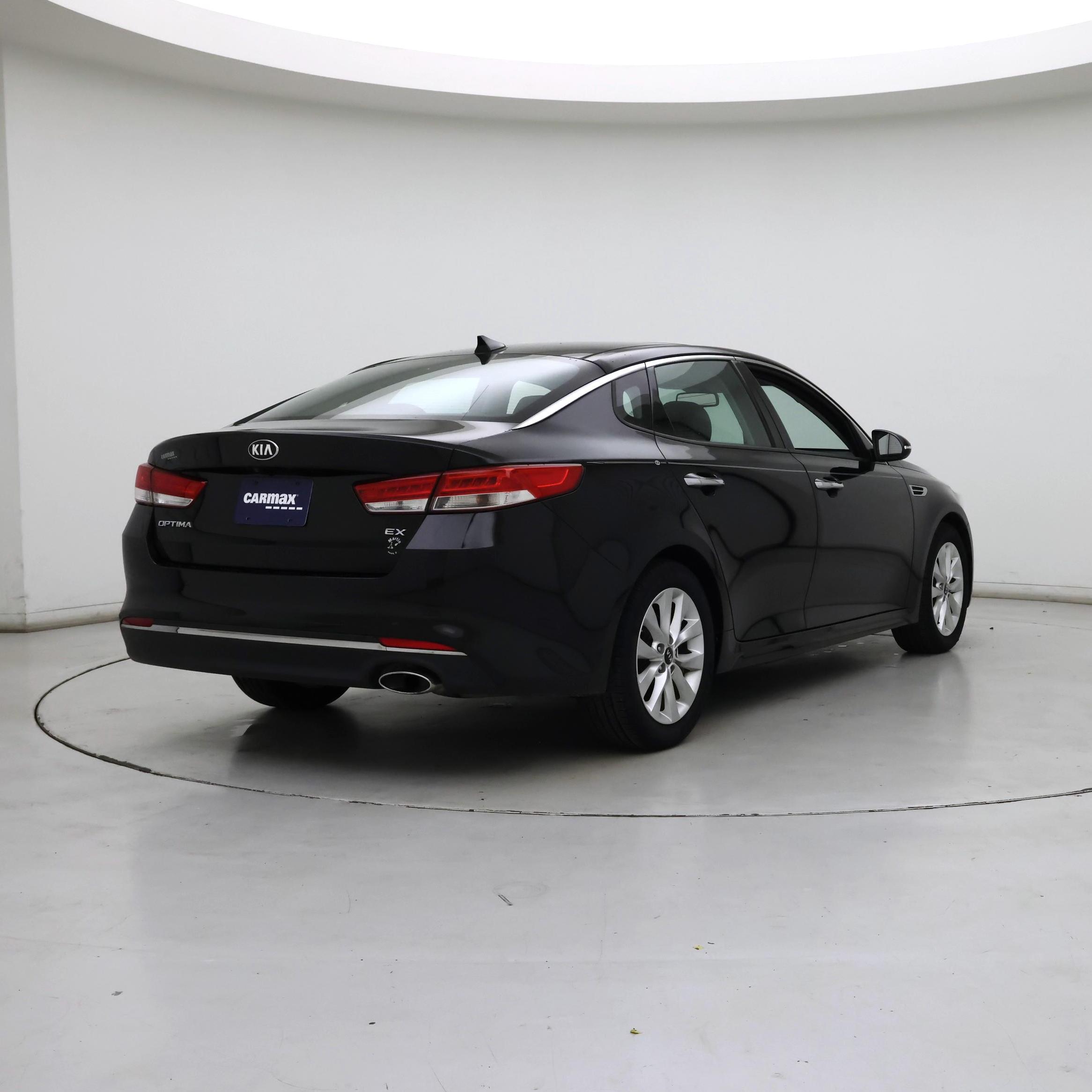 Thumbnail: 2016 Kia Optima - 8