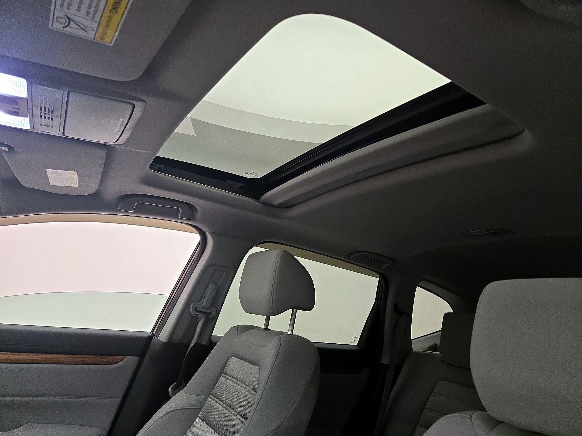 Thumbnail: 2017 Honda CR-V - 18