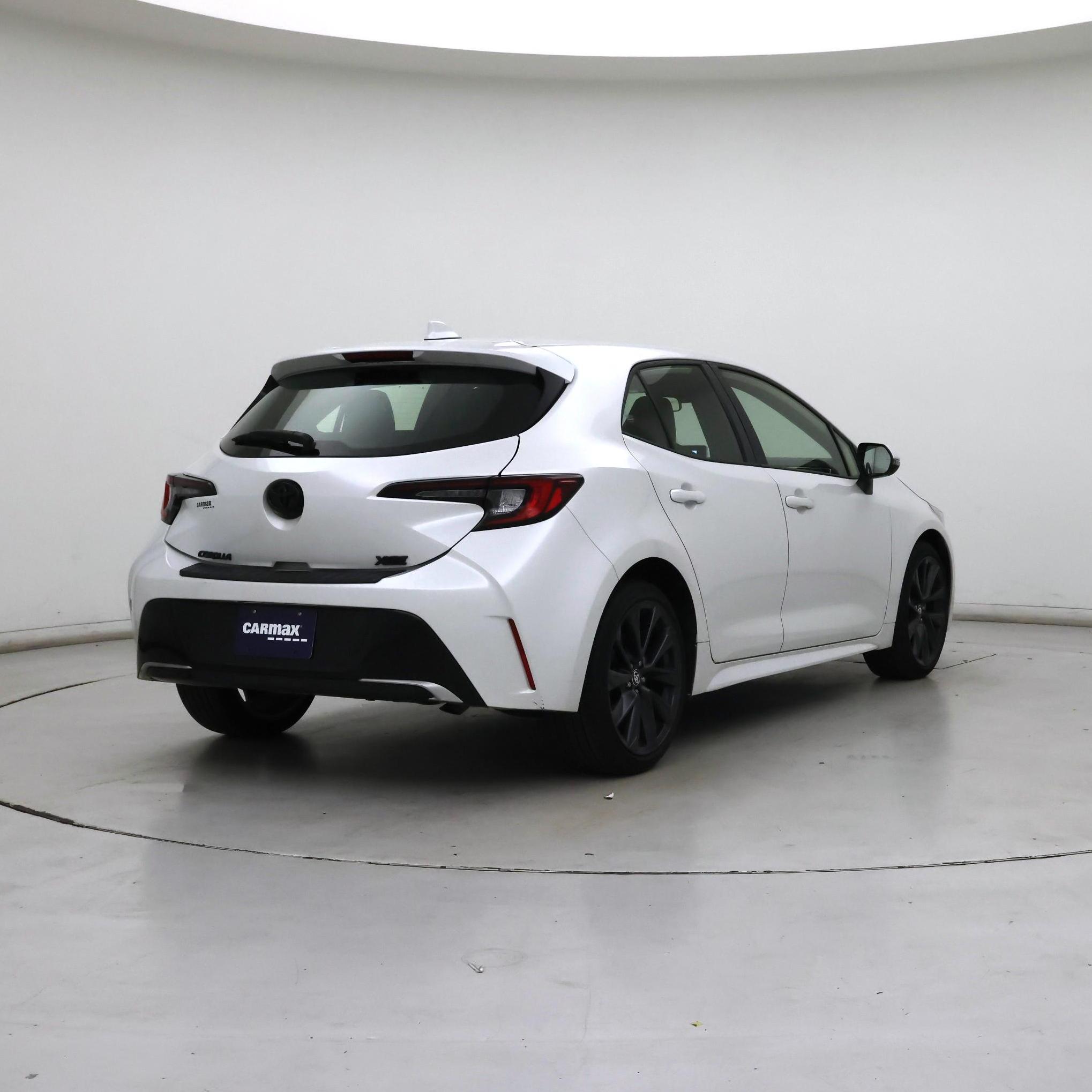 Thumbnail: 2023 Toyota Corolla - 8
