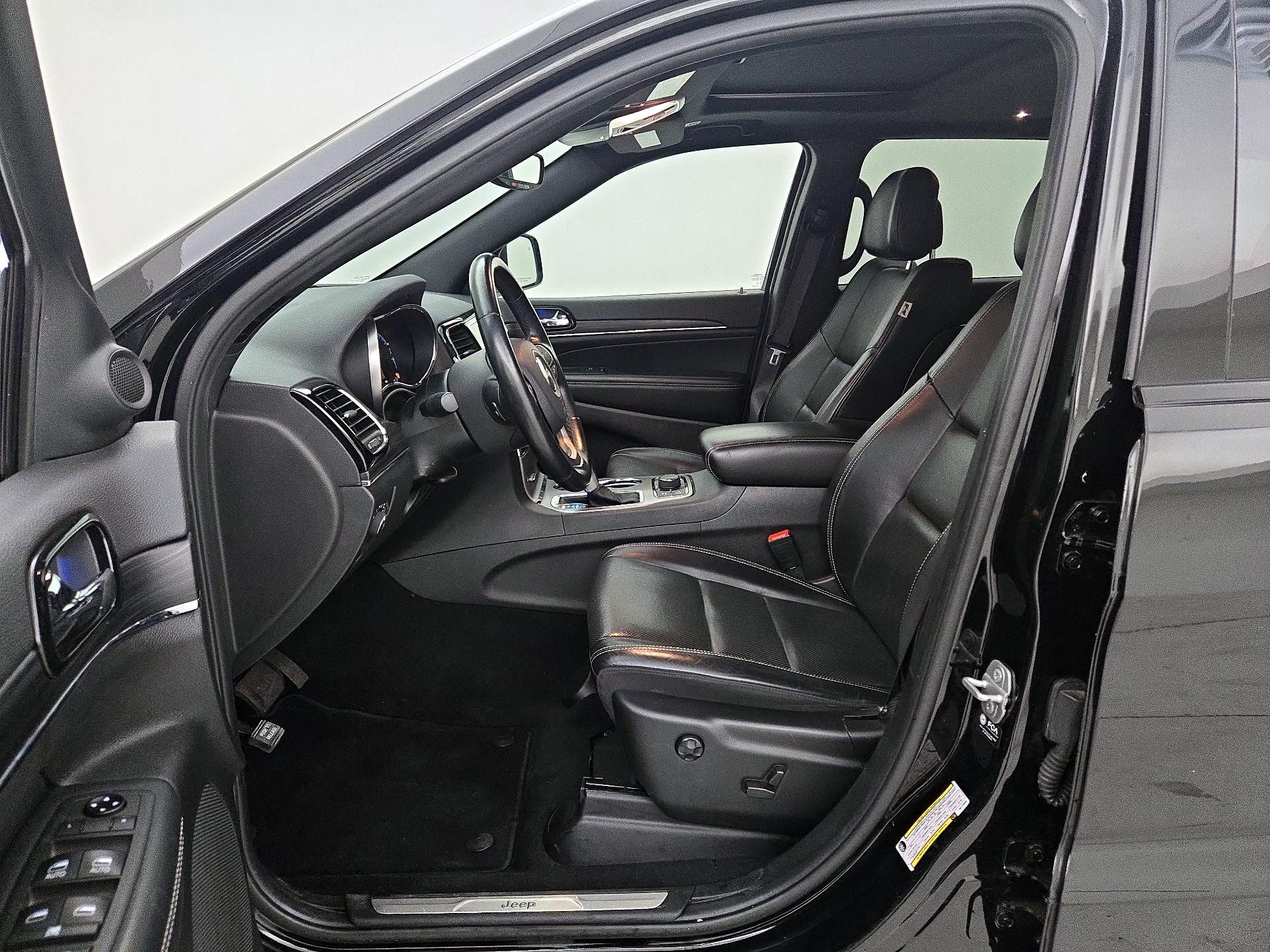 Thumbnail: 2021 Jeep Grand Cherokee - 11
