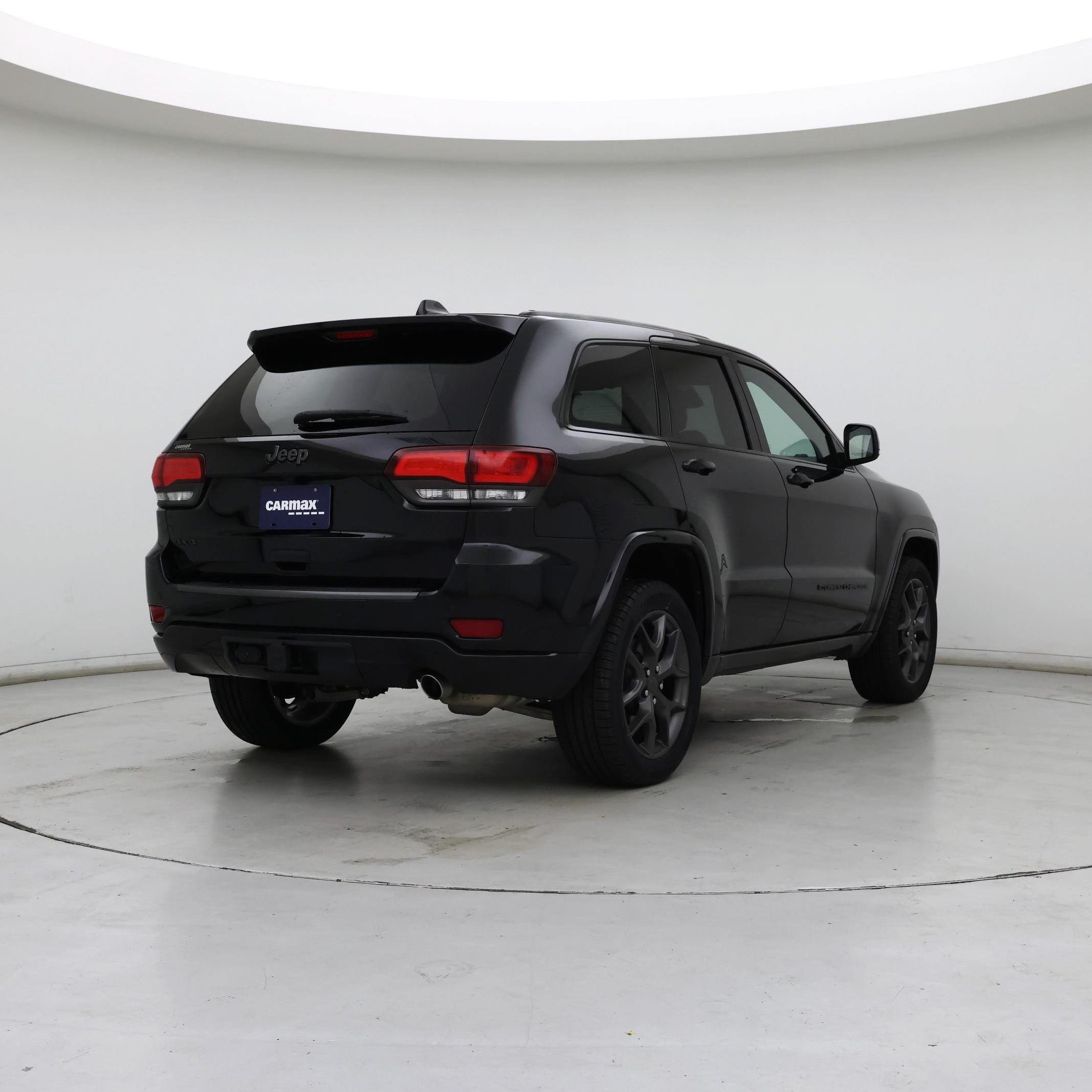 Thumbnail: 2021 Jeep Grand Cherokee - 8