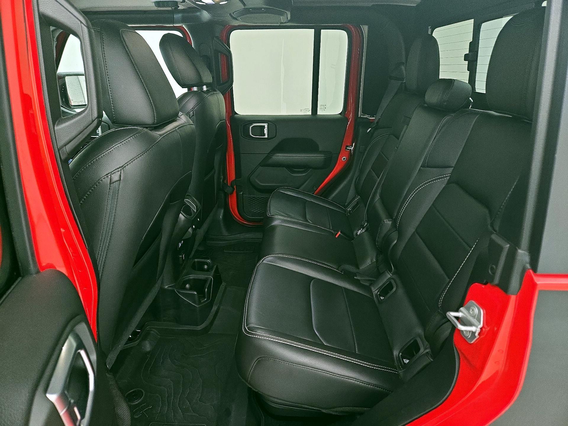 Thumbnail: 2020 Jeep Gladiator - 20
