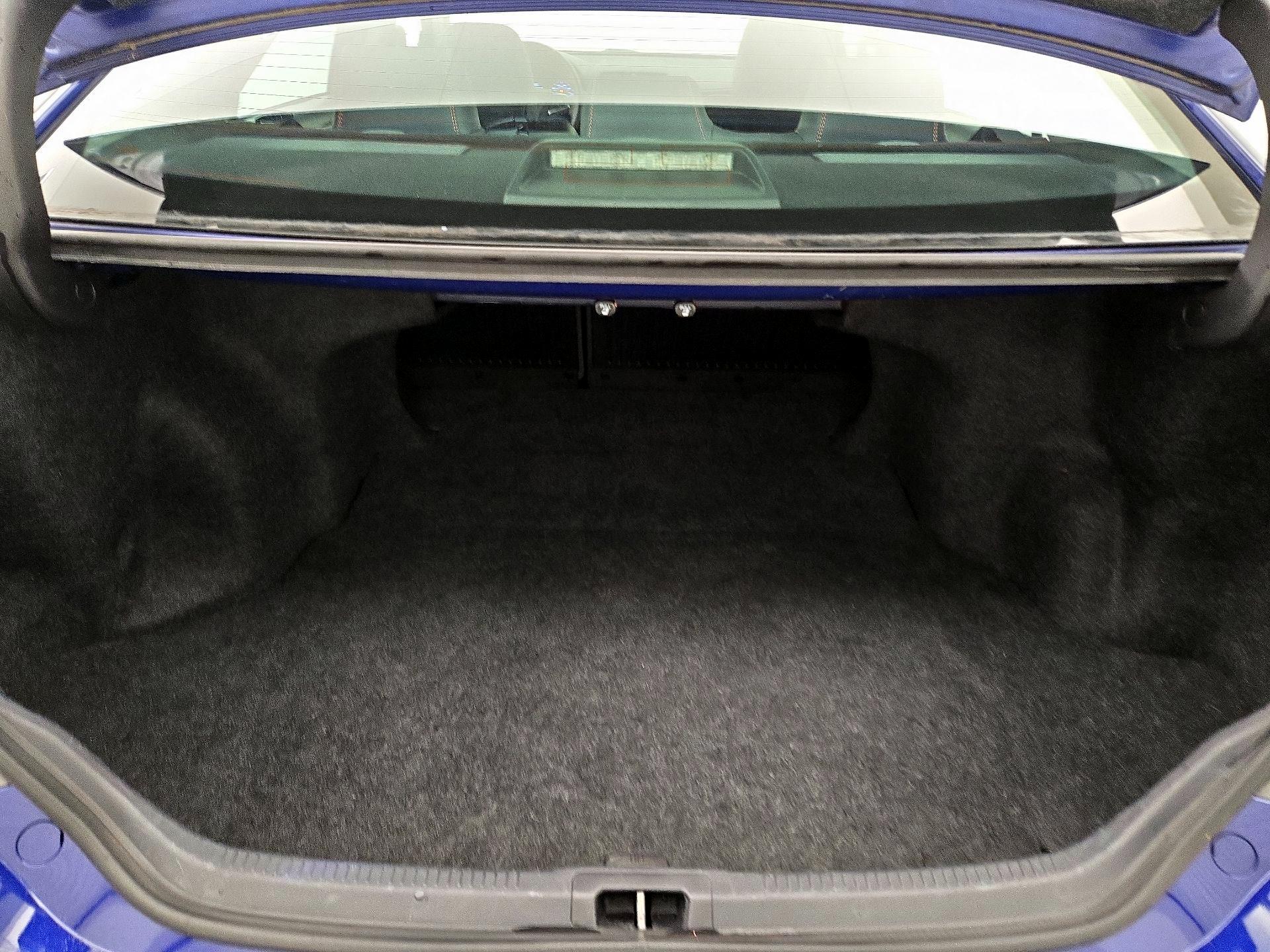 Thumbnail: 2015 Toyota Camry - 18