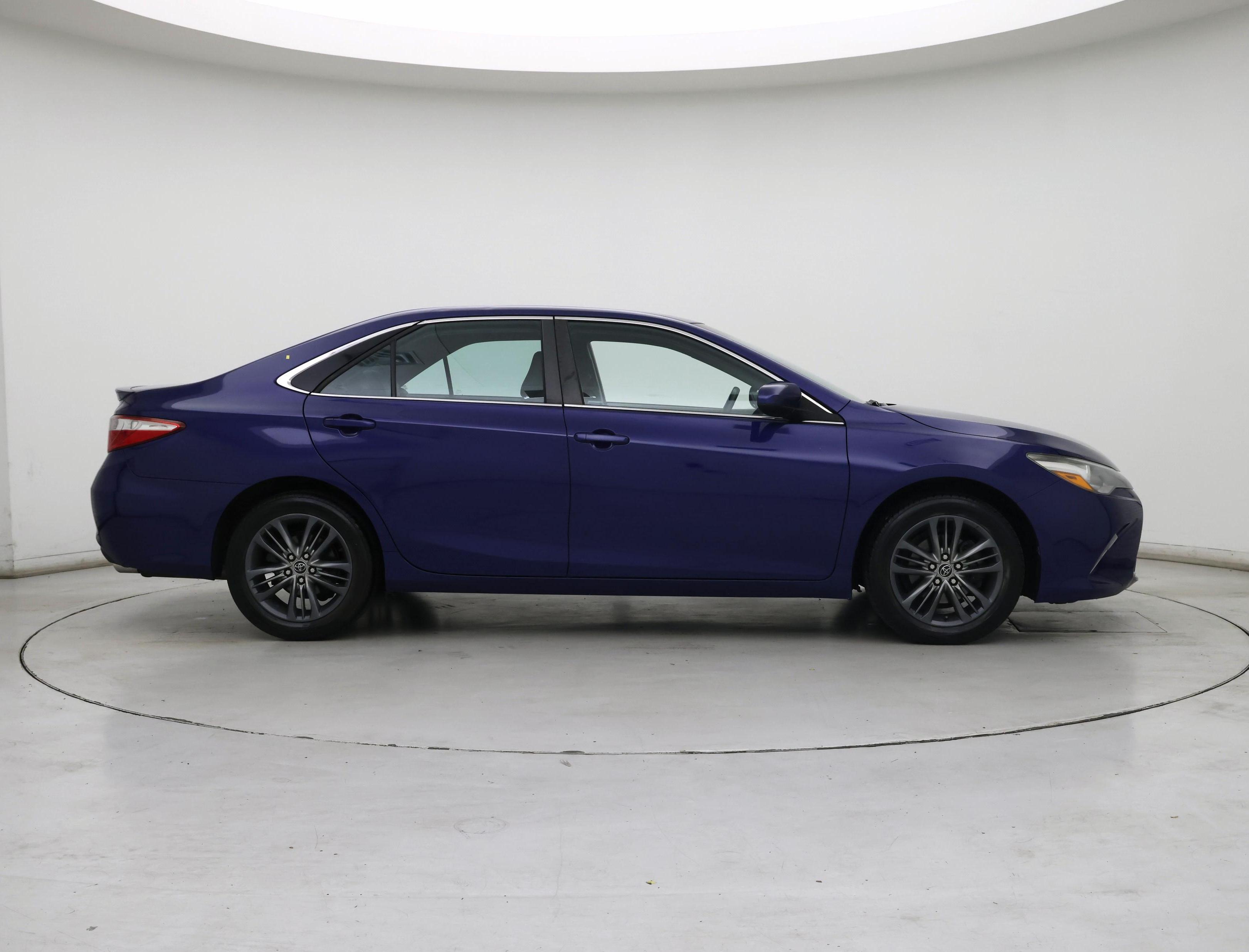 Thumbnail: 2015 Toyota Camry - 7