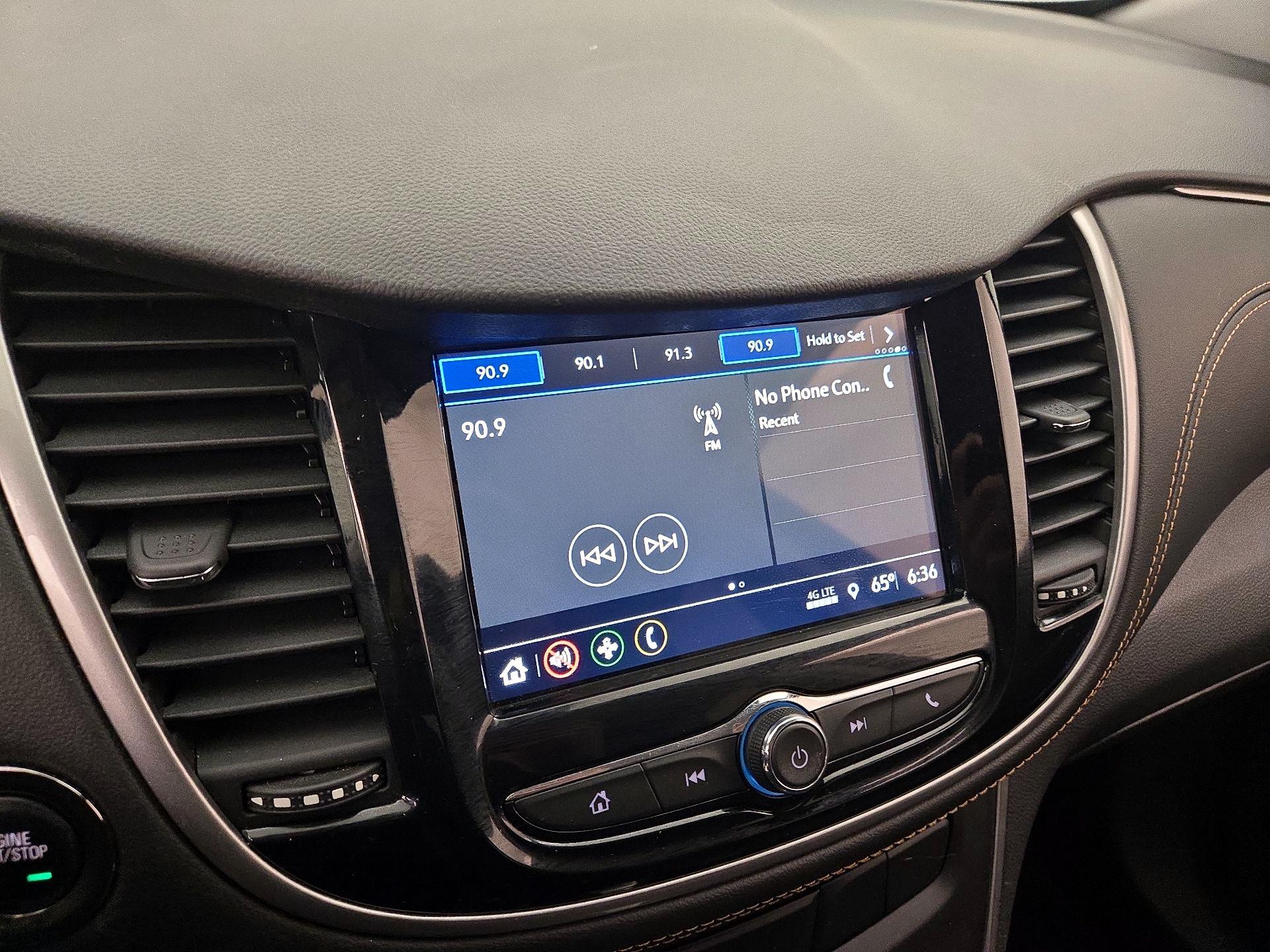 Thumbnail: 2019 Chevrolet Trax - 15