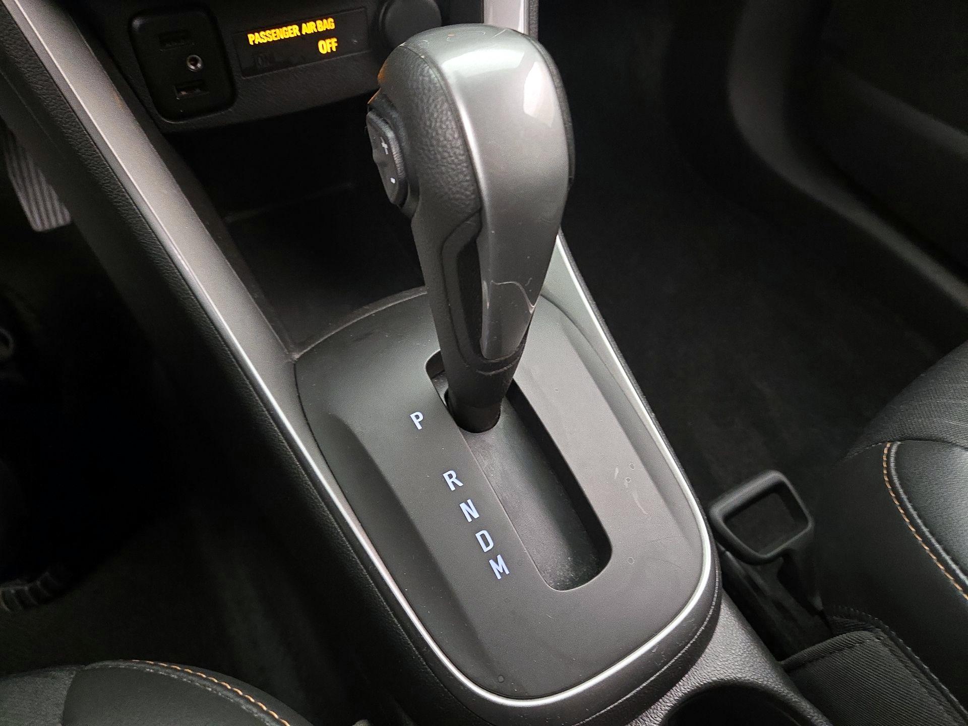 Thumbnail: 2019 Chevrolet Trax - 17