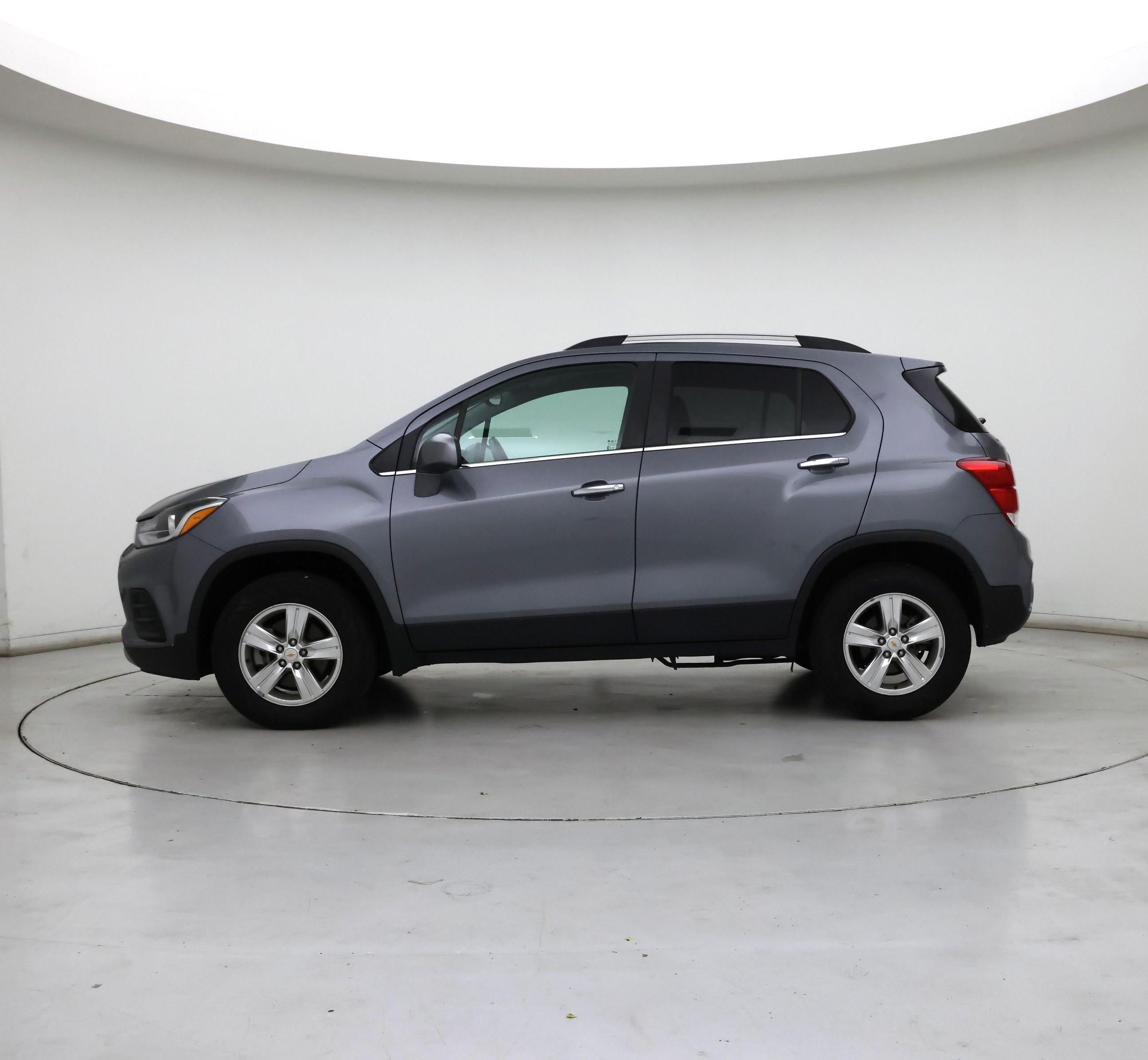 Thumbnail: 2019 Chevrolet Trax - 3