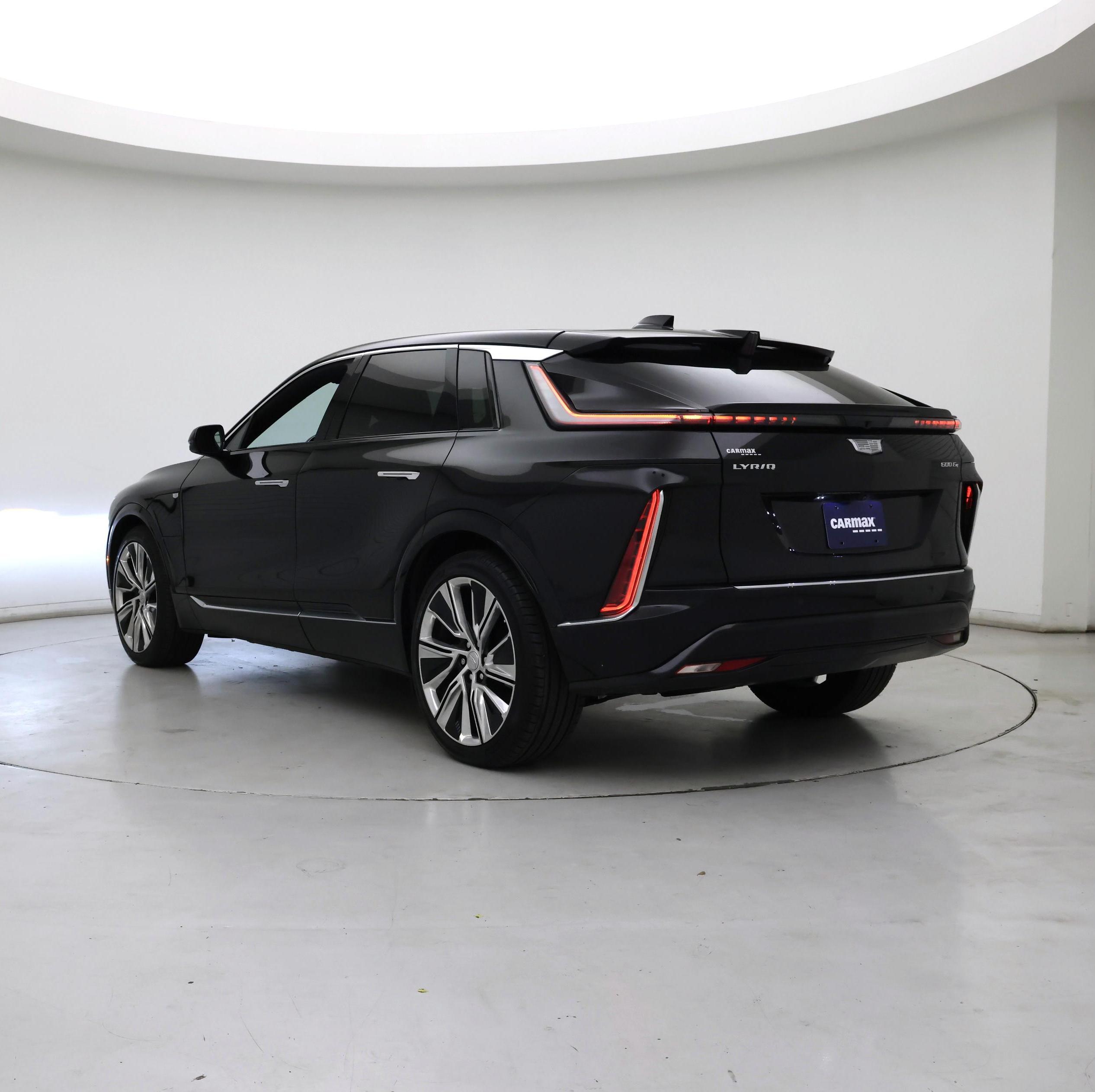 Thumbnail: 2024 Cadillac Lyriq - 2