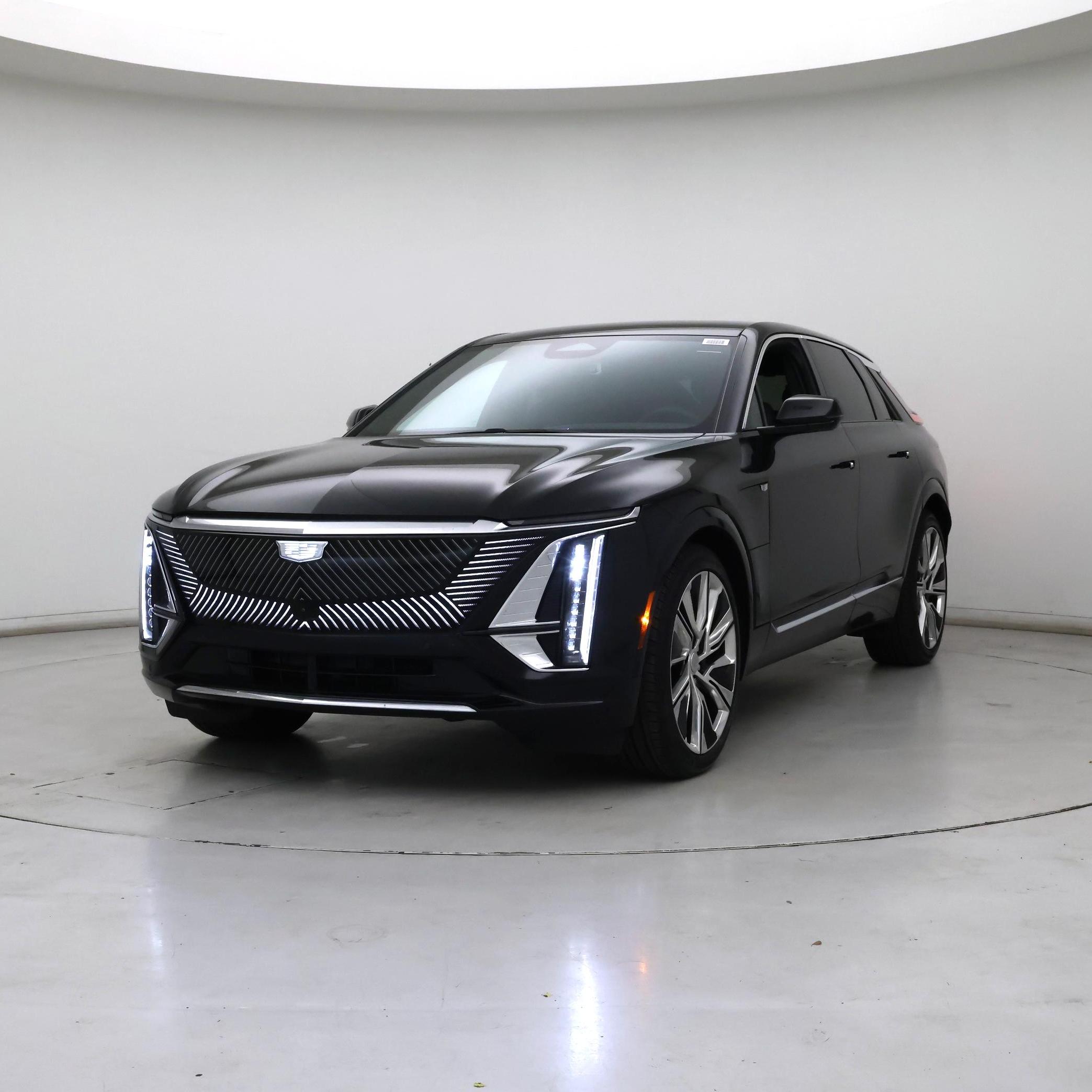 Thumbnail: 2024 Cadillac Lyriq - 4
