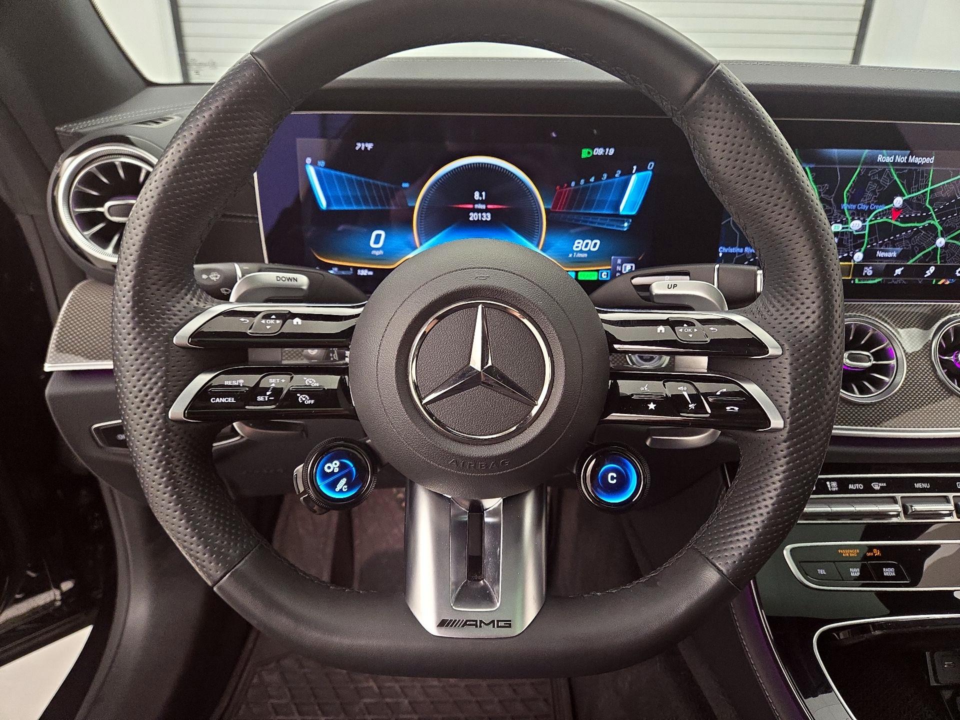 Thumbnail: 2023 Mercedes-Benz E-Class - 10