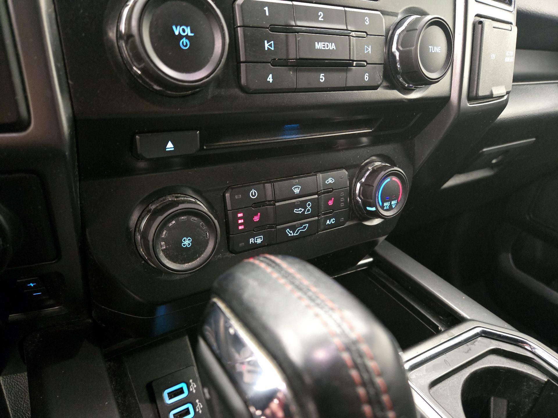 Thumbnail: 2018 Ford F-150 - 16