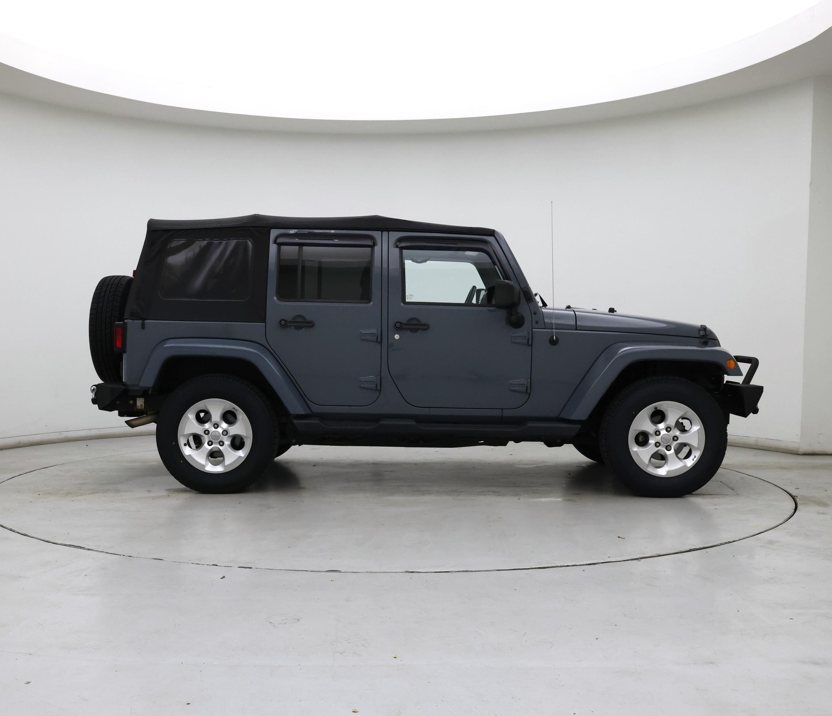 Thumbnail: 2015 Jeep Wrangler - 7