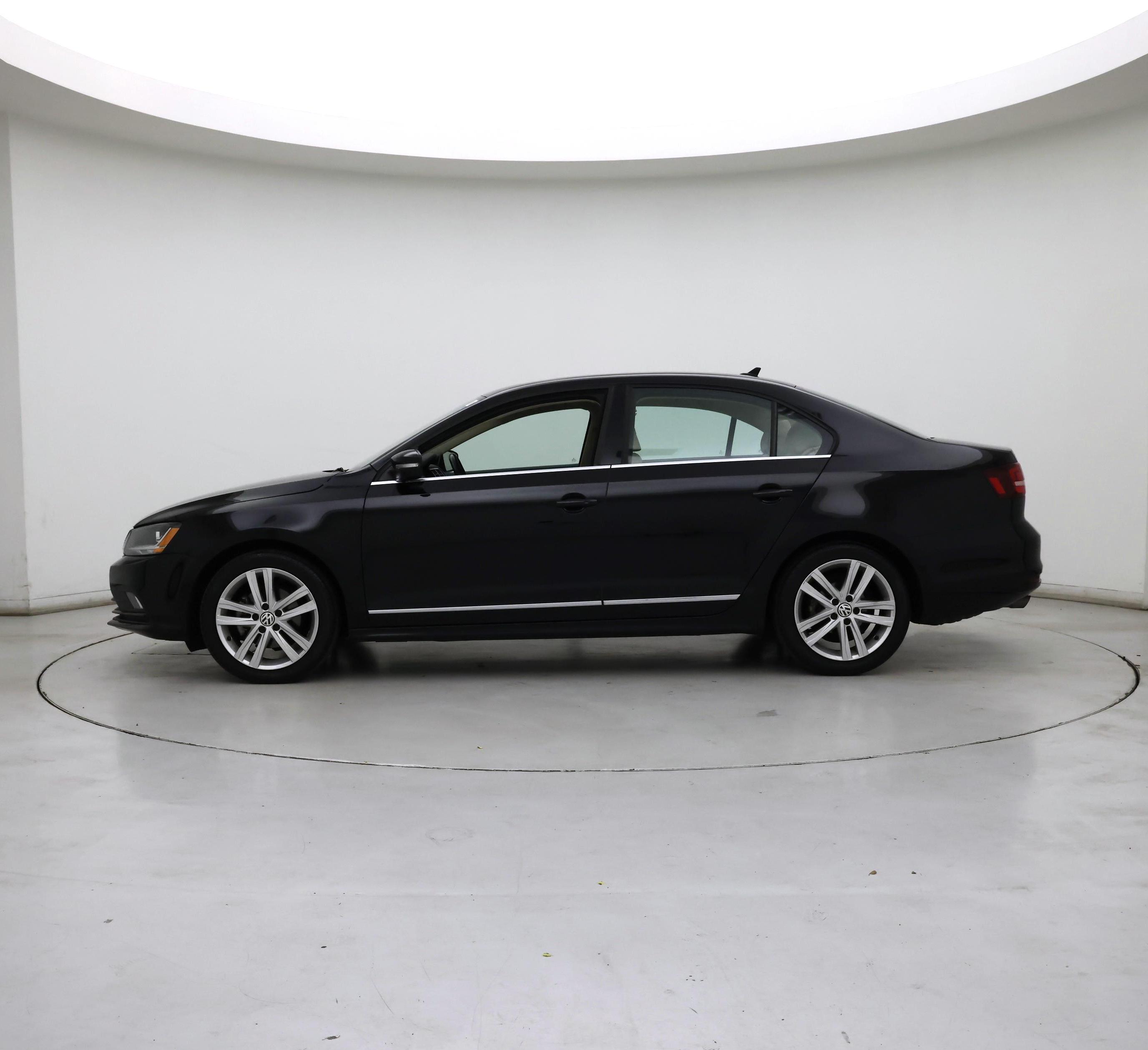 Thumbnail: 2017 Volkswagen Jetta - 3