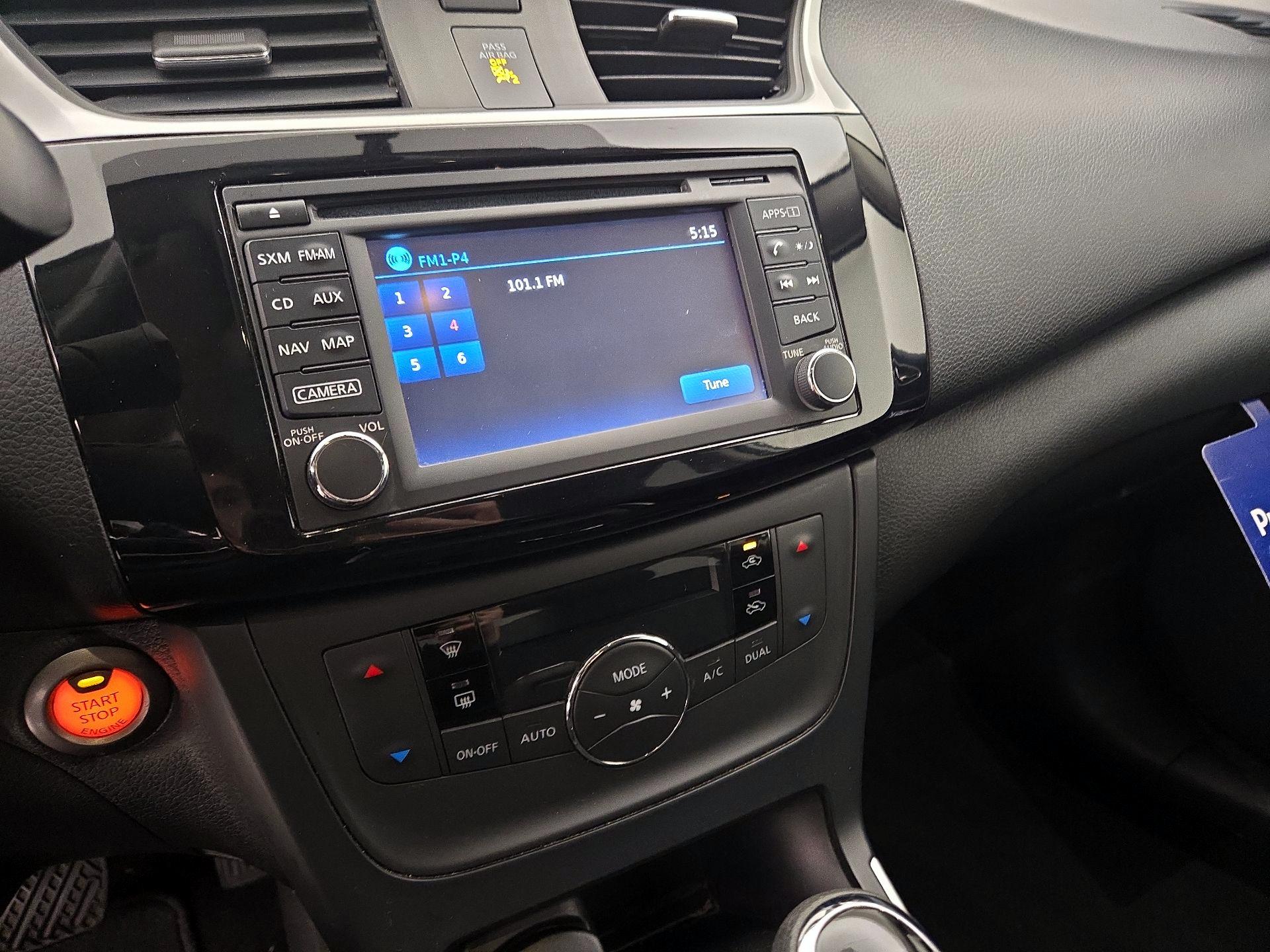 Thumbnail: 2018 Nissan Sentra - 15