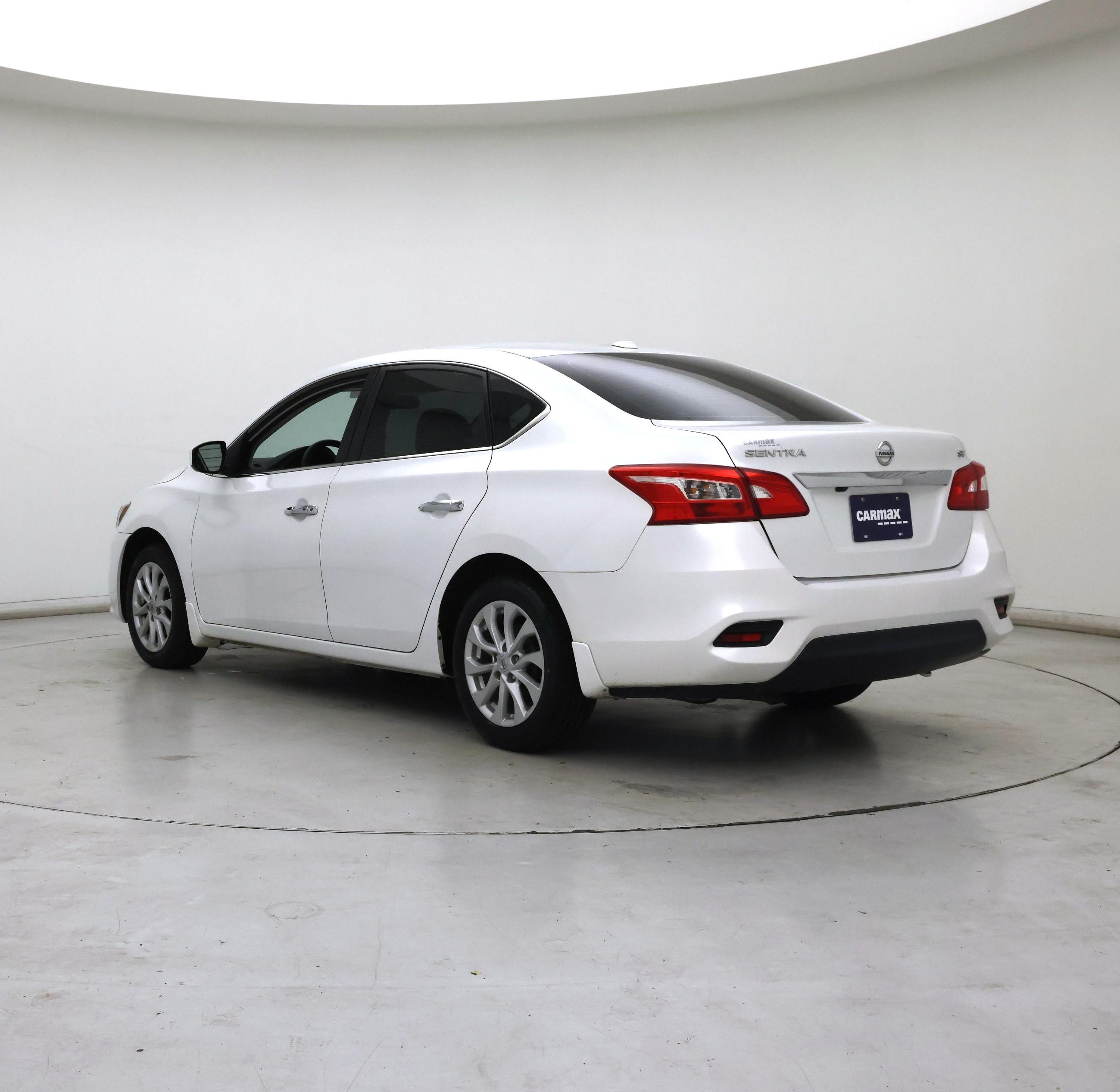 Thumbnail: 2018 Nissan Sentra - 2