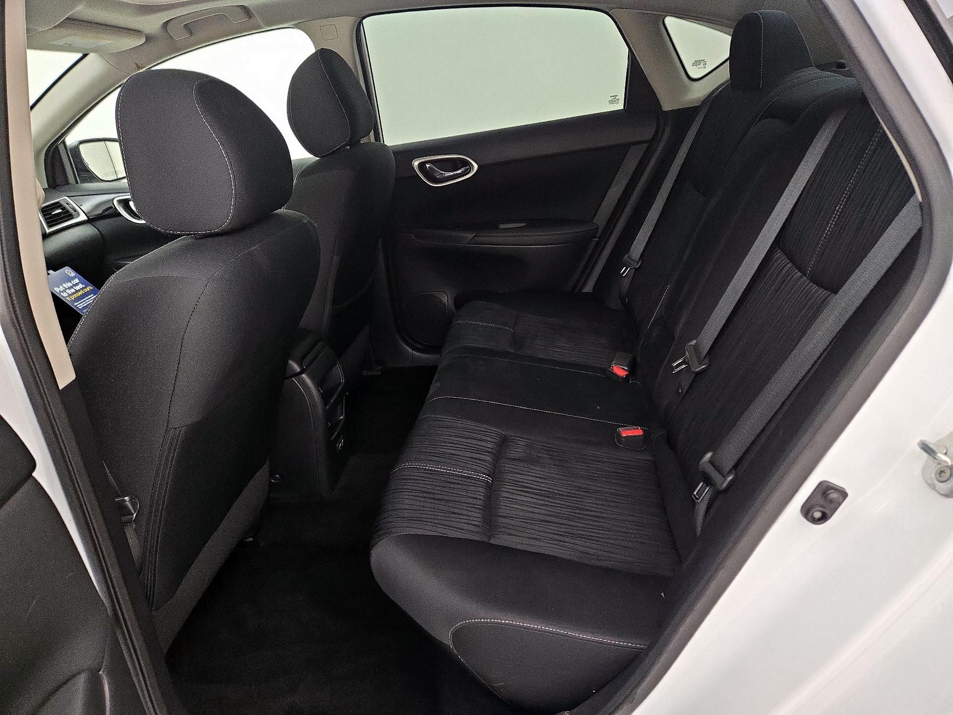 Thumbnail: 2018 Nissan Sentra - 20