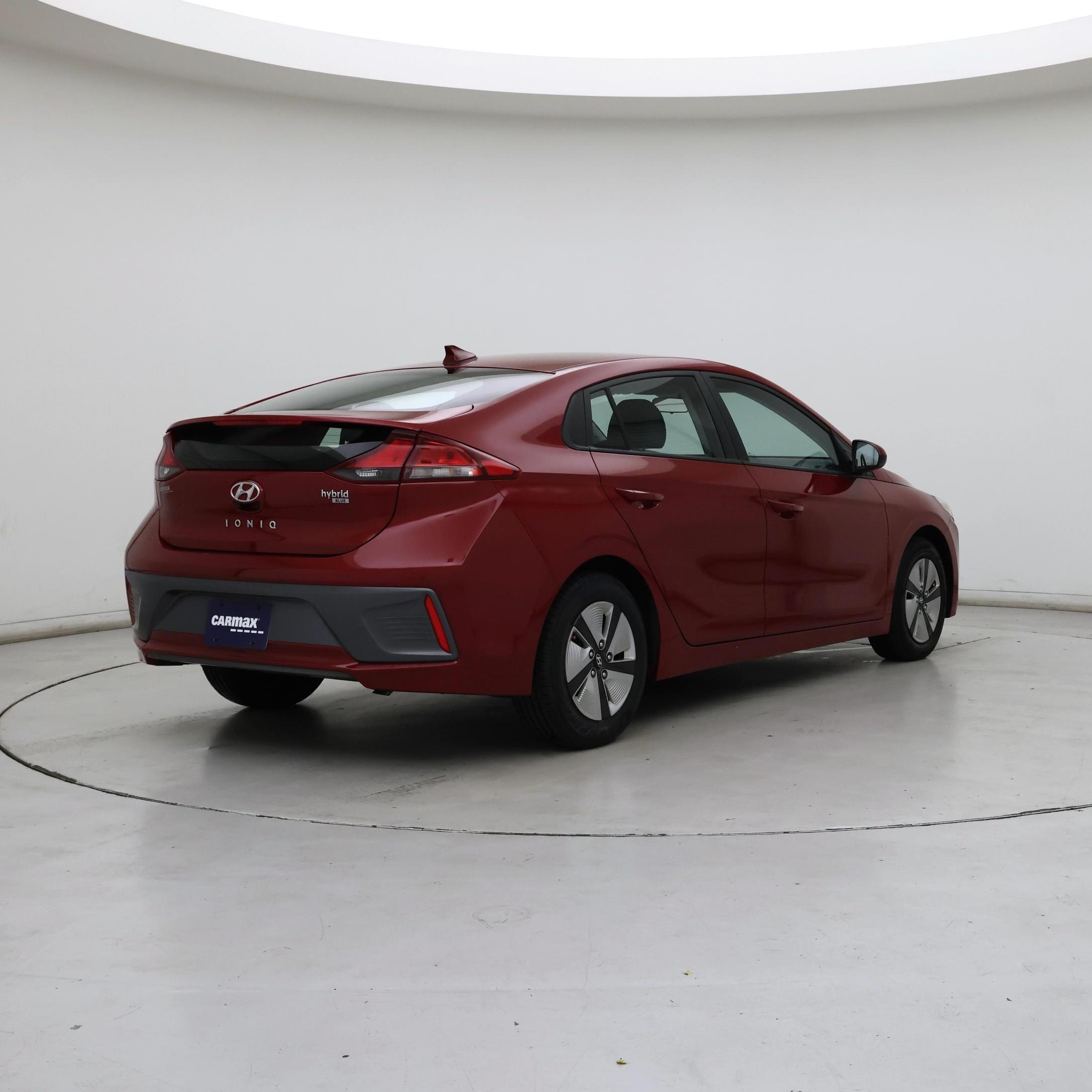 Thumbnail: 2022 Hyundai Ioniq - 8
