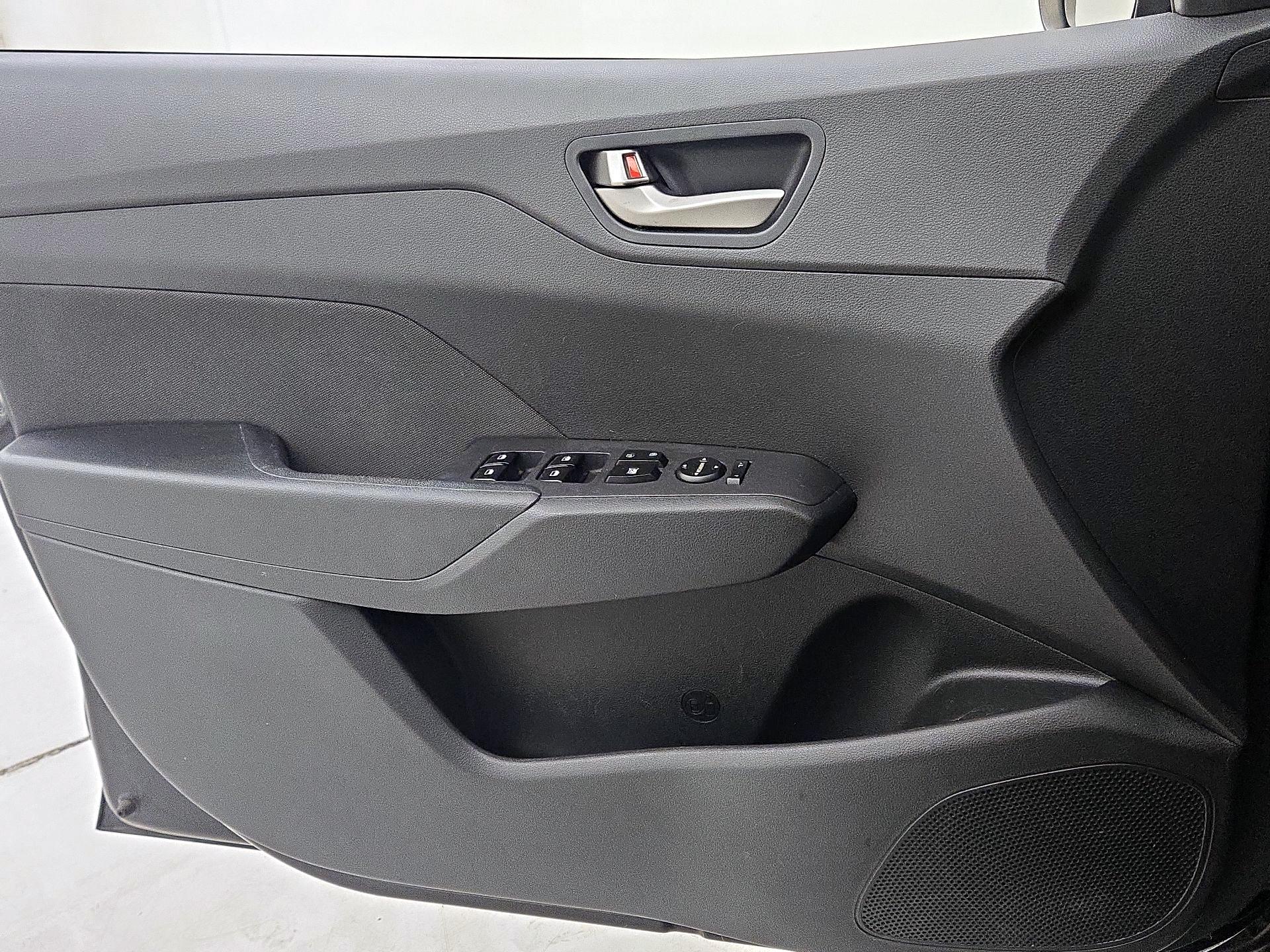 Thumbnail: 2024 Hyundai Elantra - 12