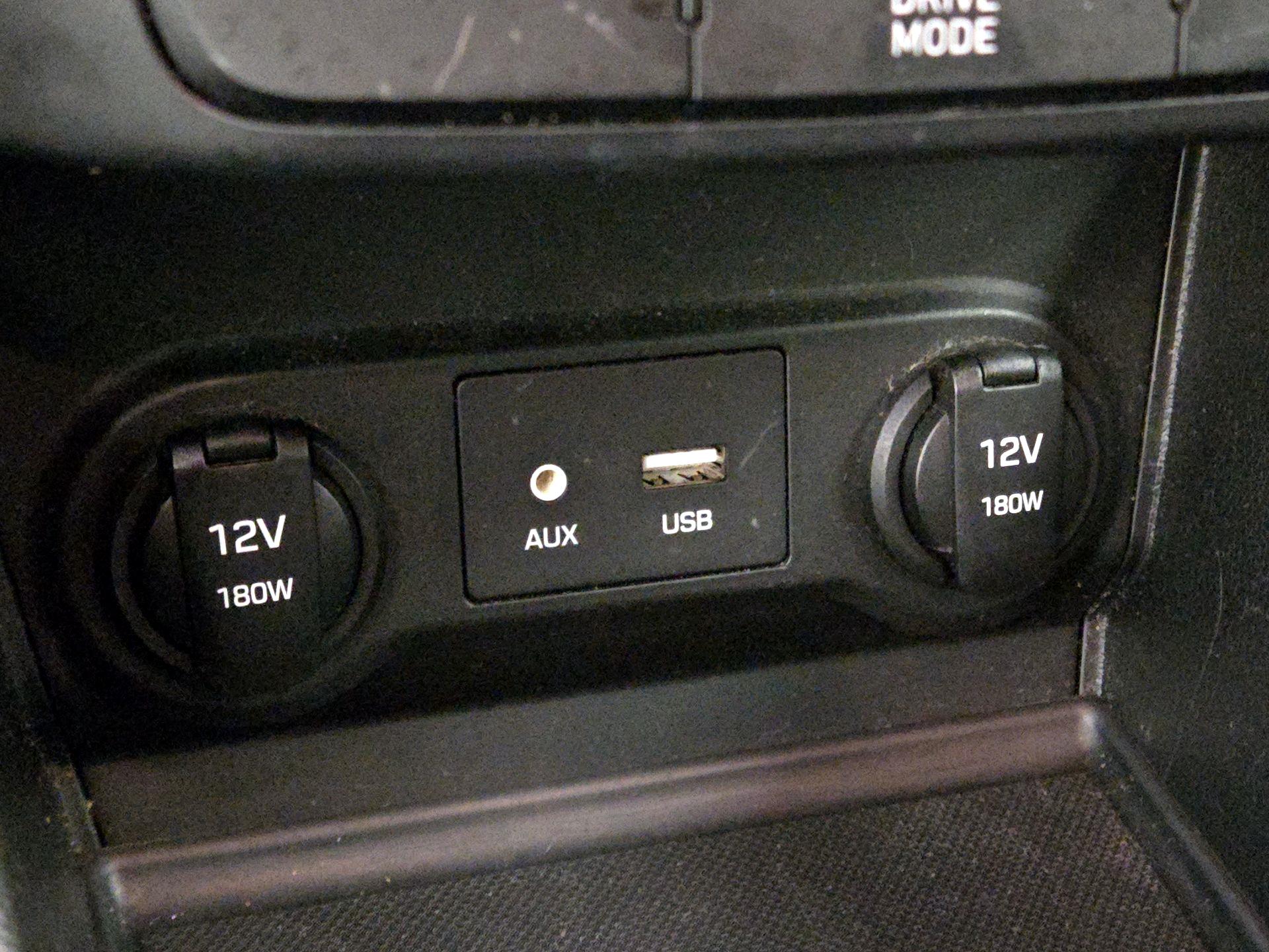 Thumbnail: 2024 Hyundai Elantra - 18