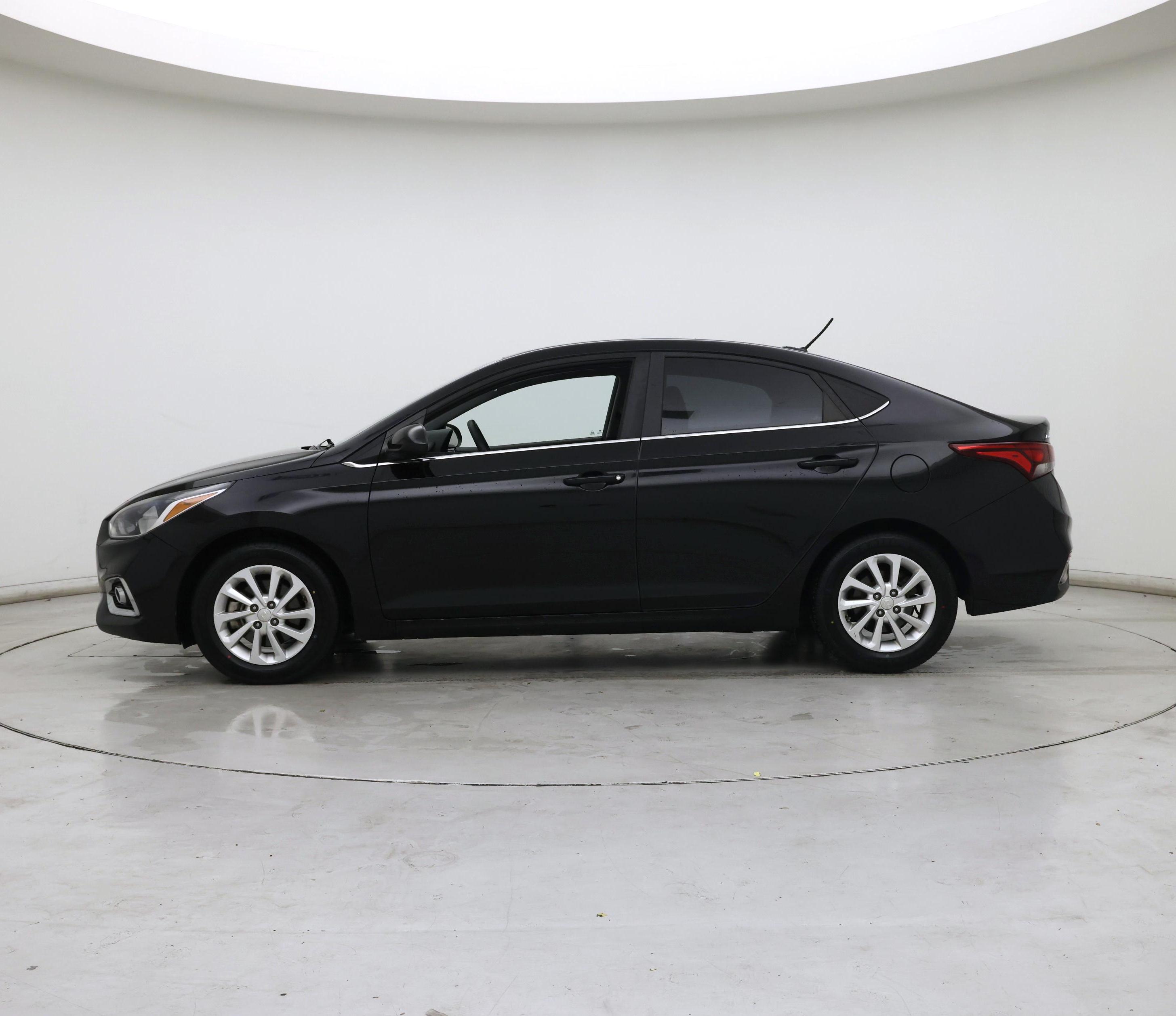 Thumbnail: 2024 Hyundai Elantra - 3