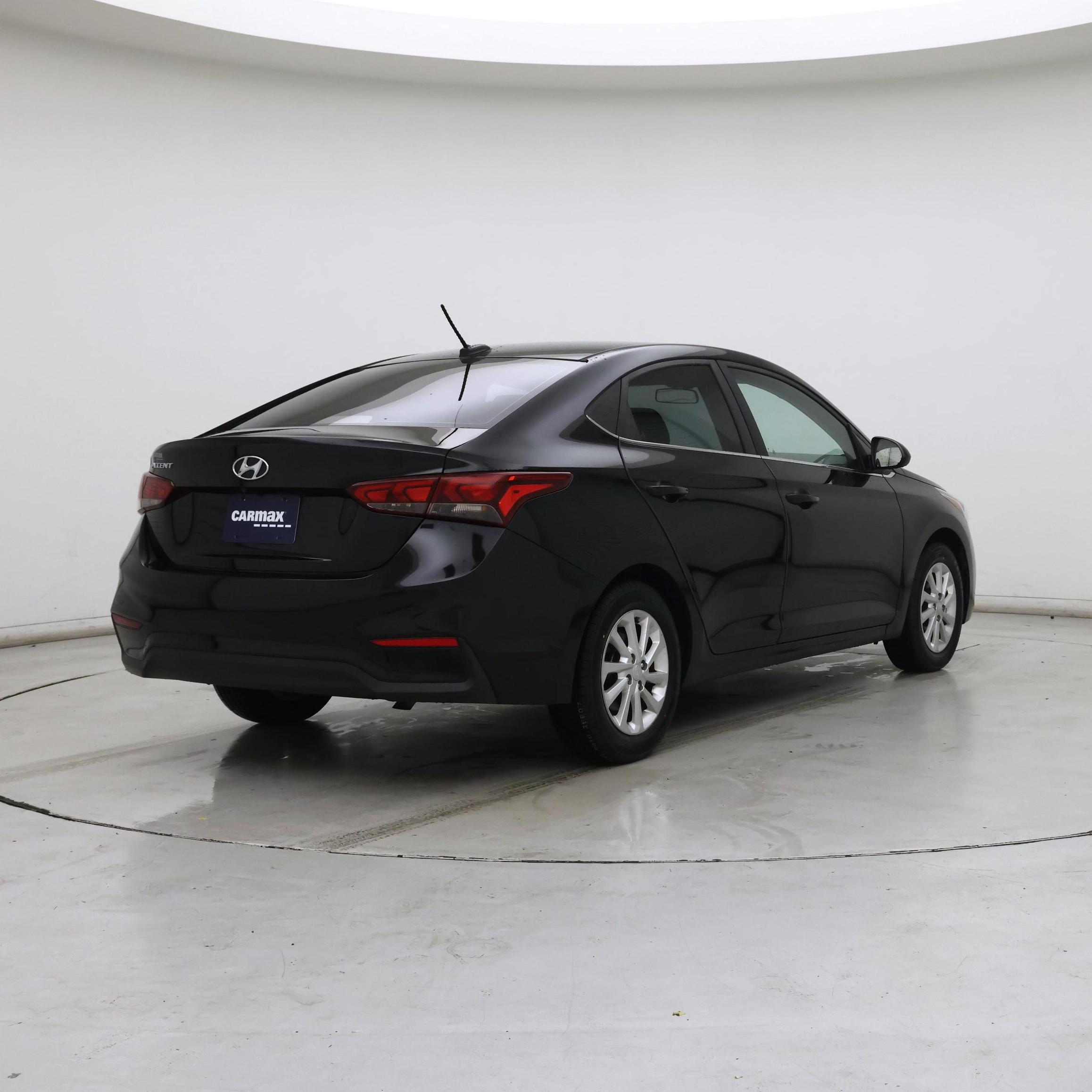 Thumbnail: 2024 Hyundai Elantra - 8