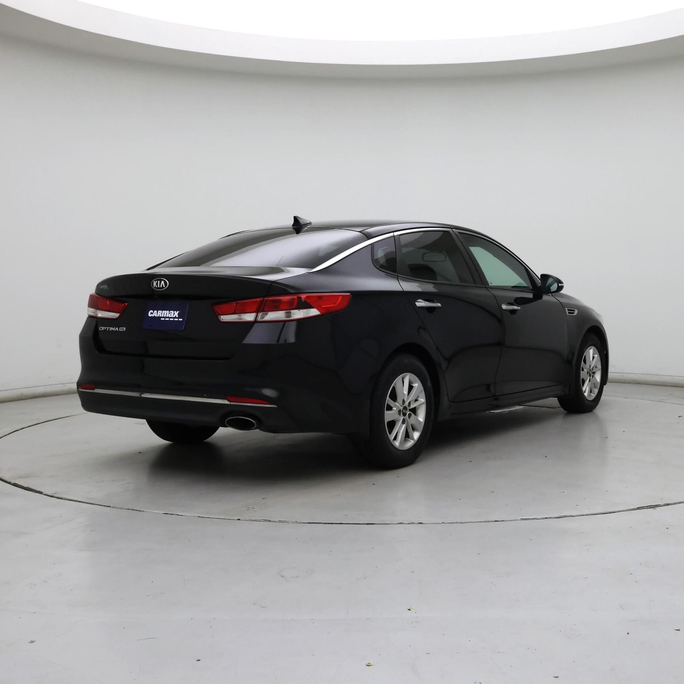 Thumbnail: 2016 Kia Optima - 8