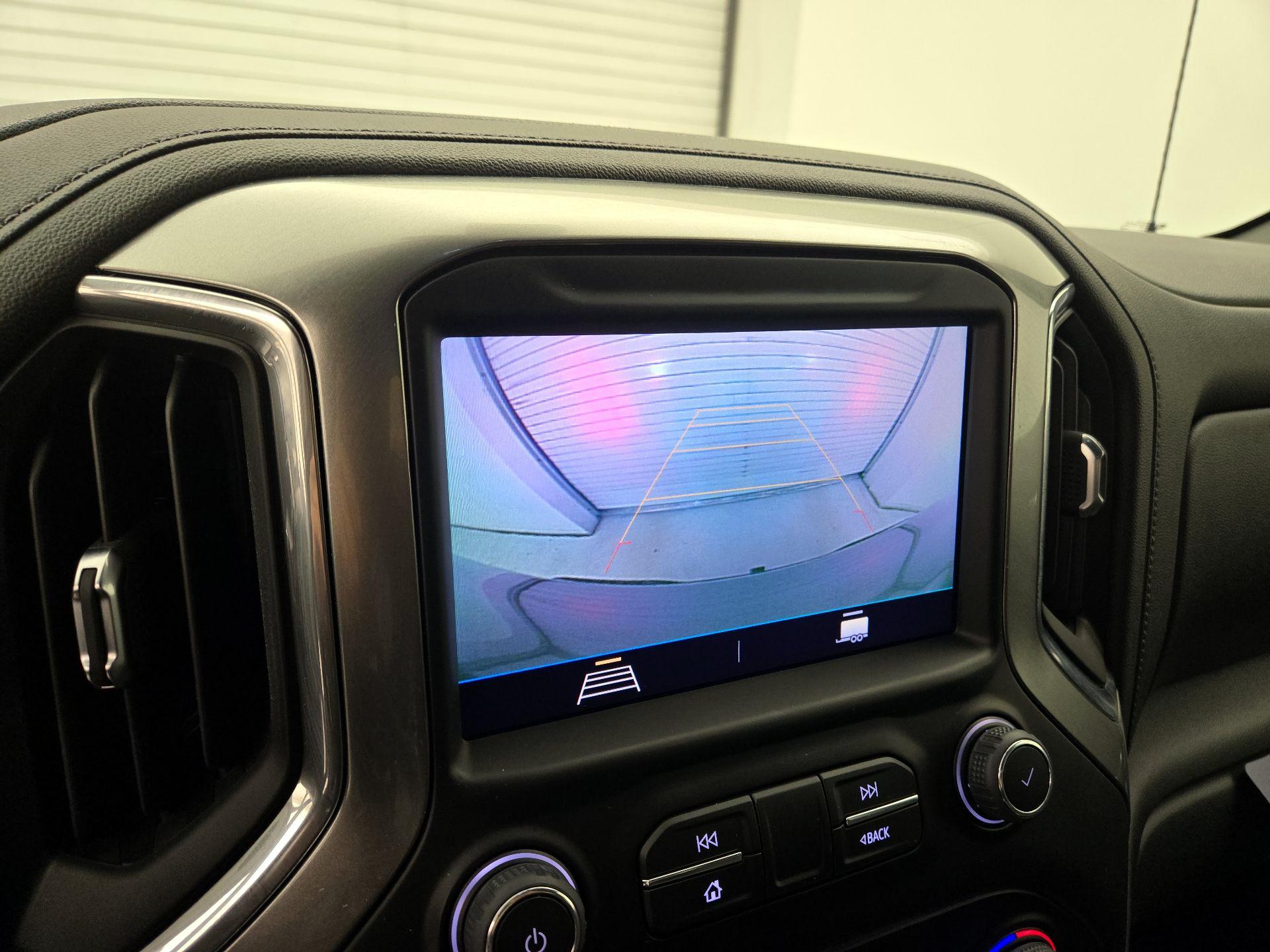 Thumbnail: 2021 Chevrolet Silverado 1500 - 14