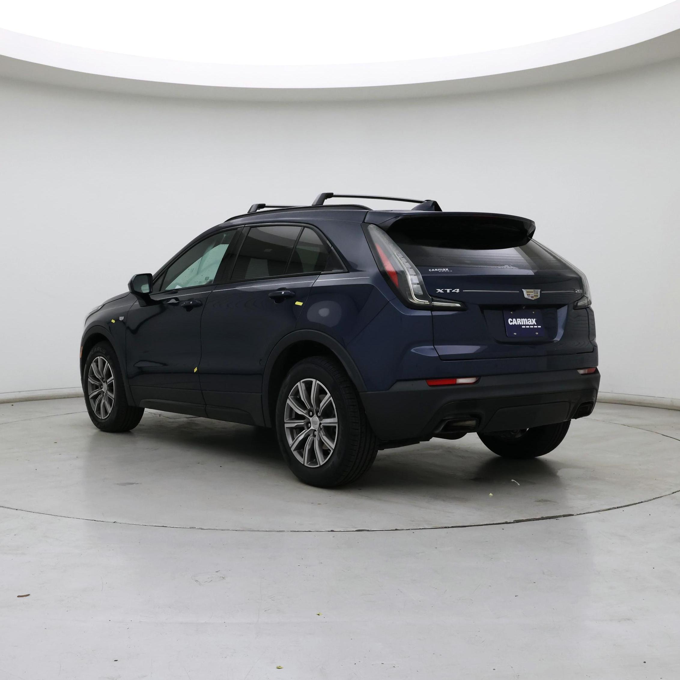 Thumbnail: 2019 Cadillac XT4 - 2