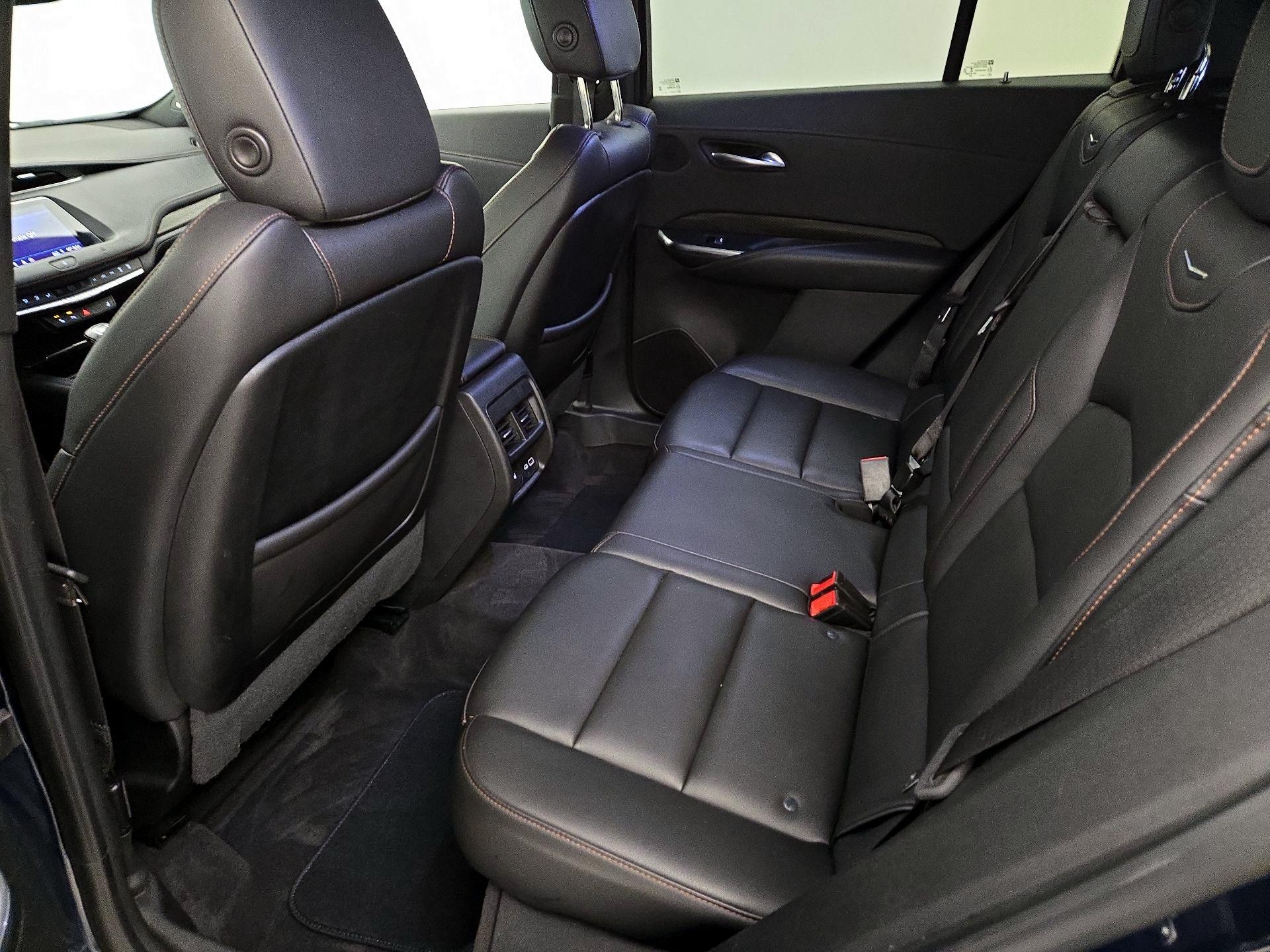 Thumbnail: 2019 Cadillac XT4 - 19