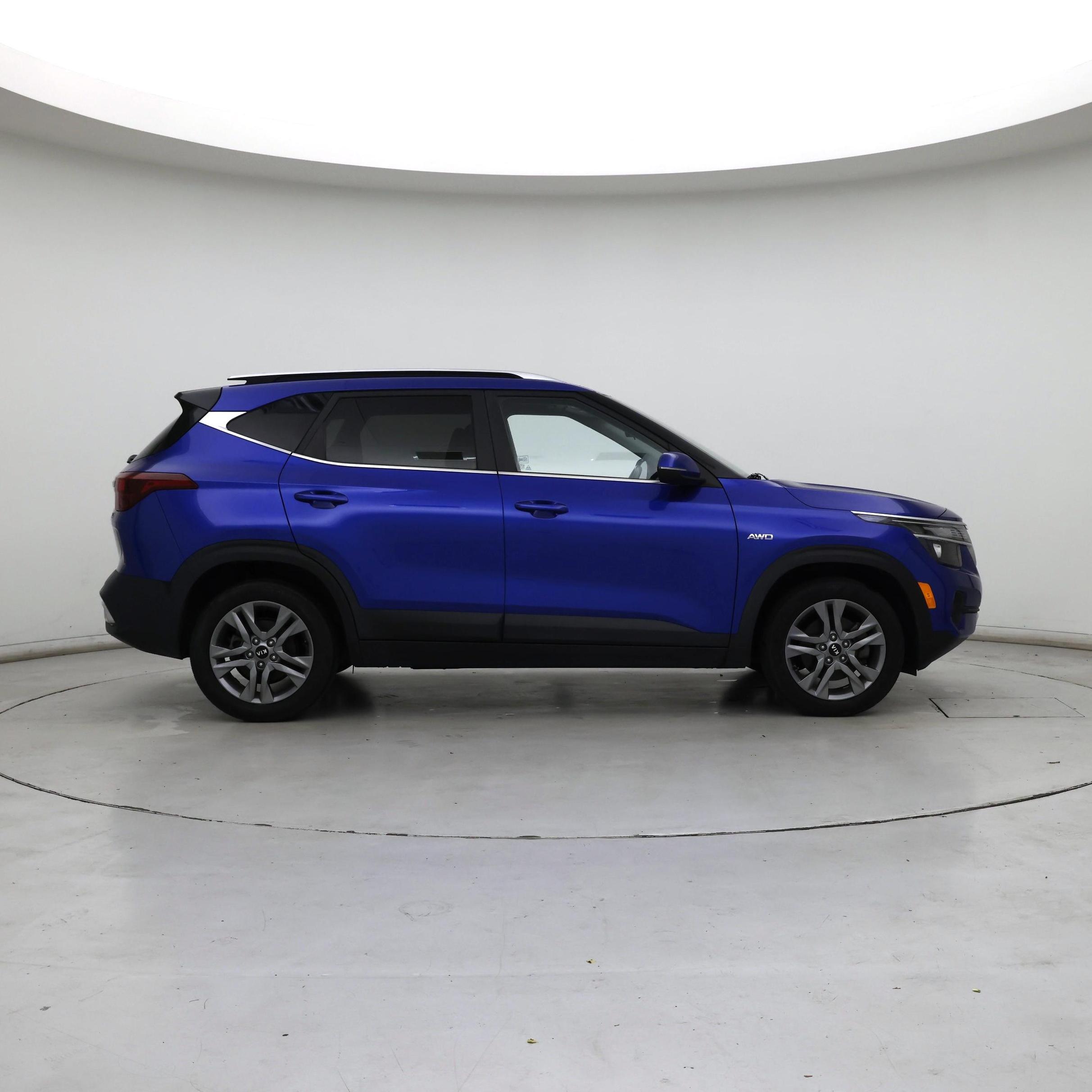 Thumbnail: 2021 Kia Seltos - 7