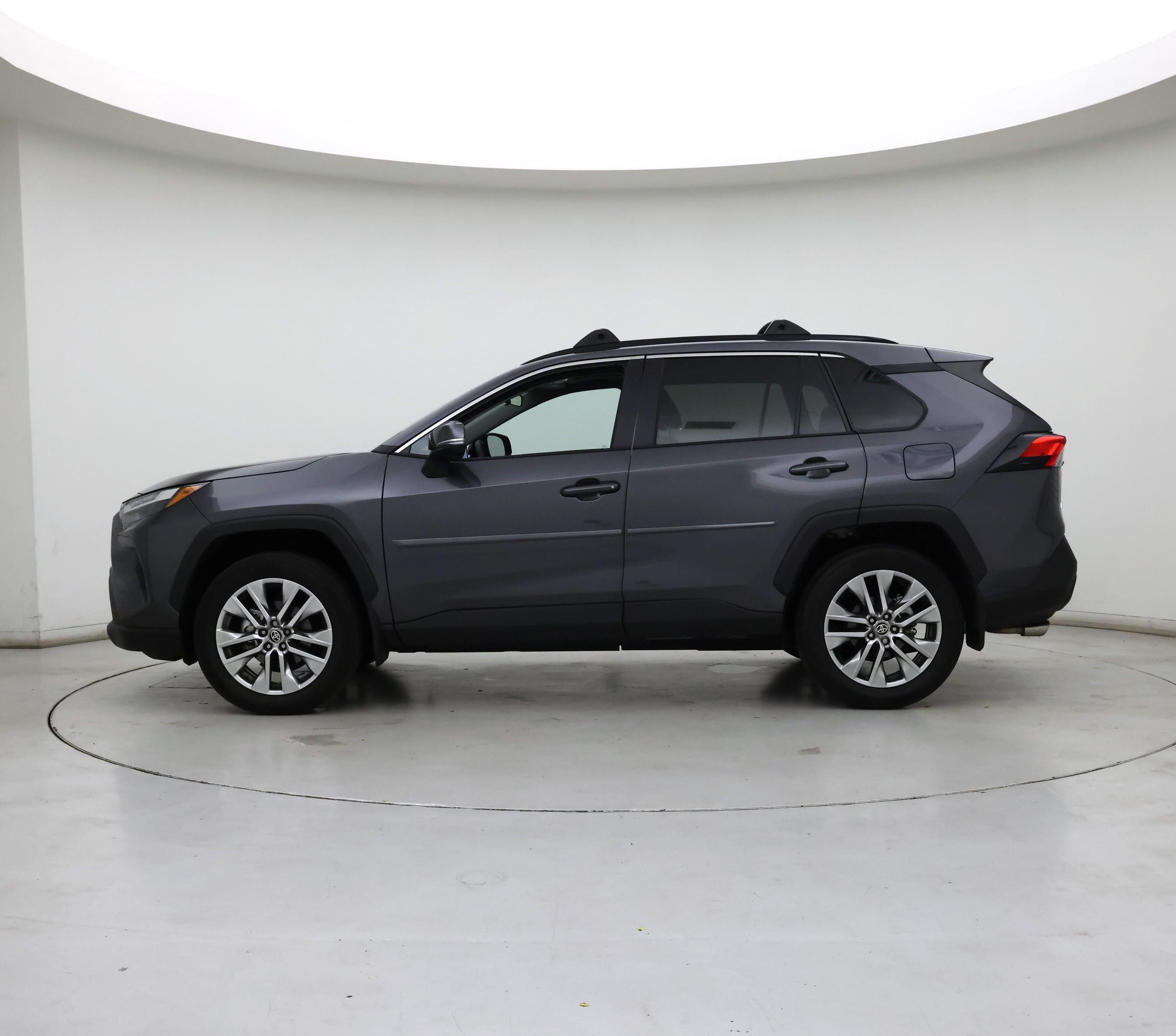 Thumbnail: 2023 Toyota RAV4 - 3
