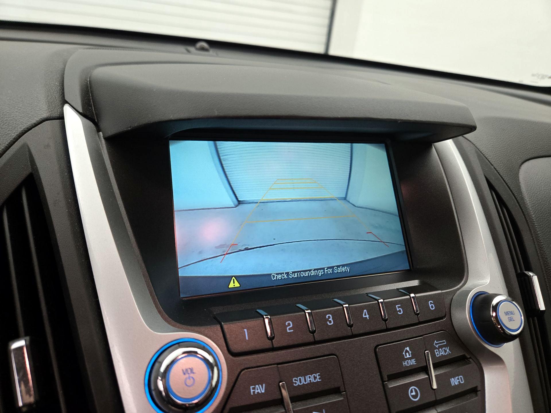 Thumbnail: 2016 Chevrolet Equinox - 13