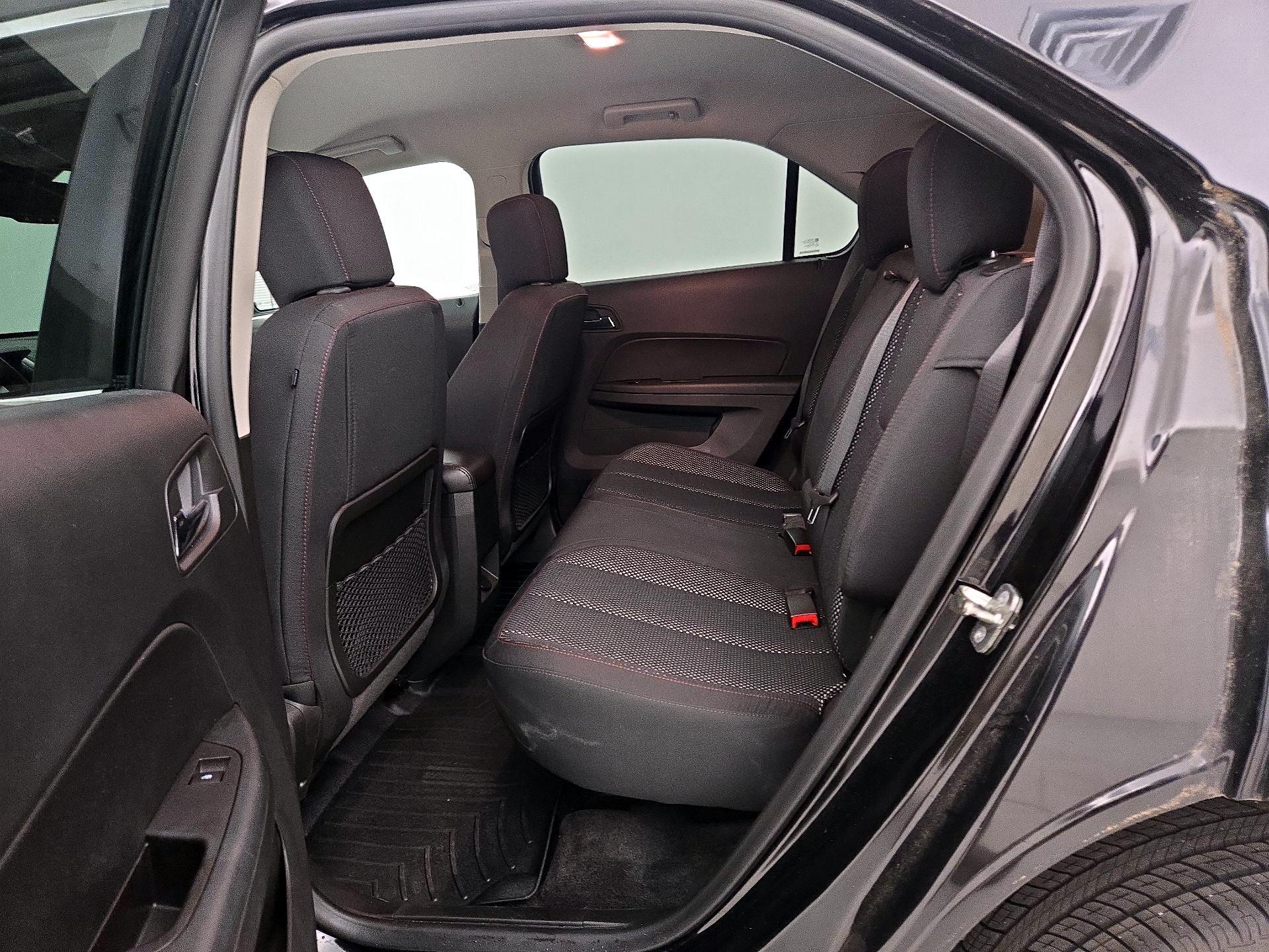 Thumbnail: 2016 Chevrolet Equinox - 18