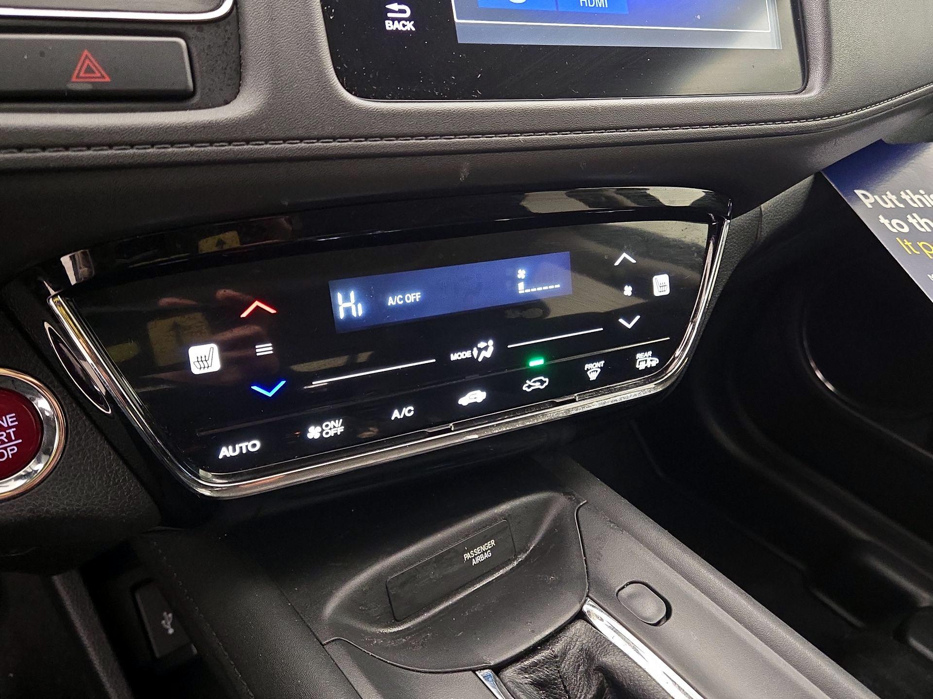 Thumbnail: 2017 Honda HR-V - 16