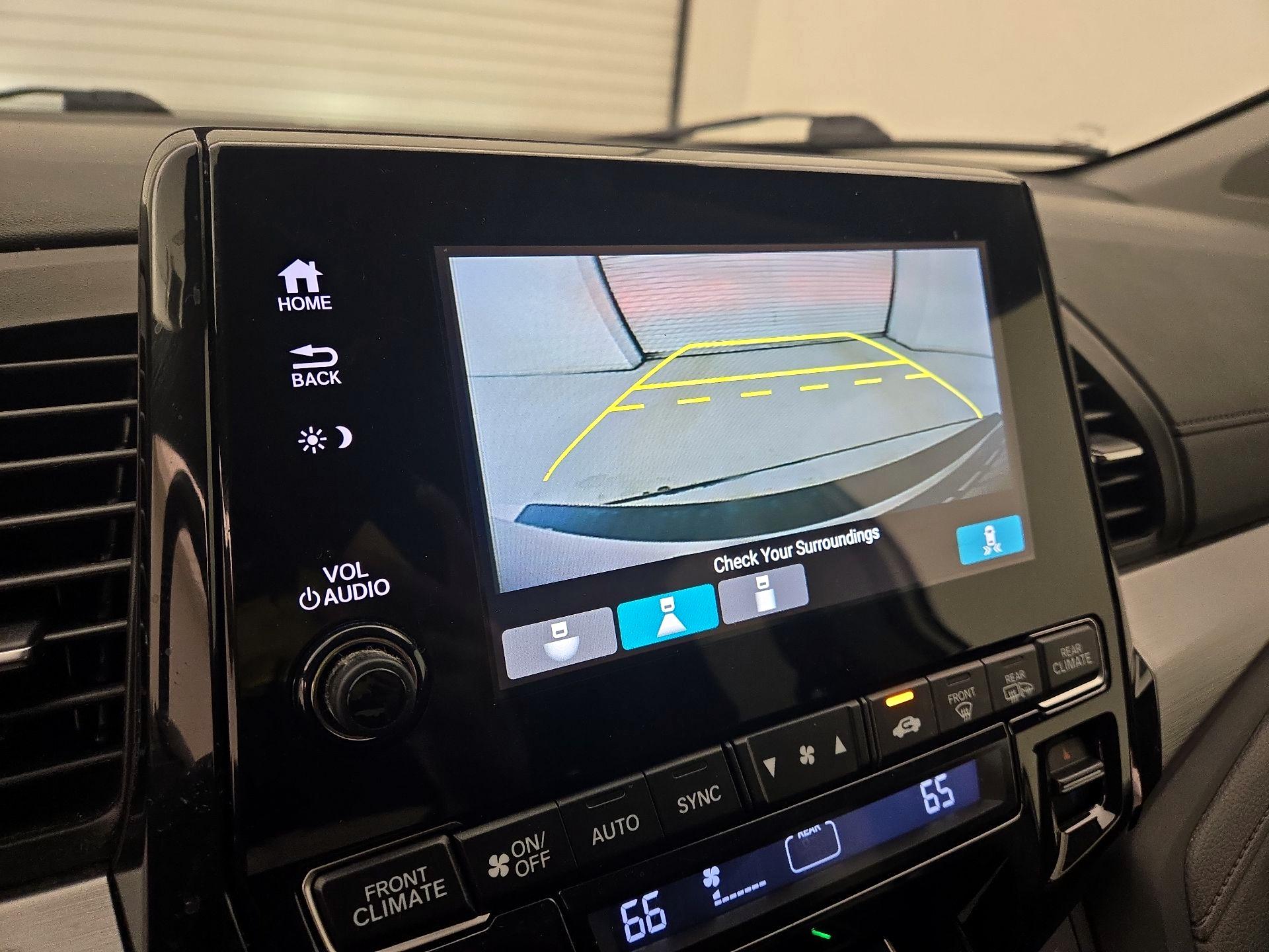 Thumbnail: 2019 Honda Odyssey - 14