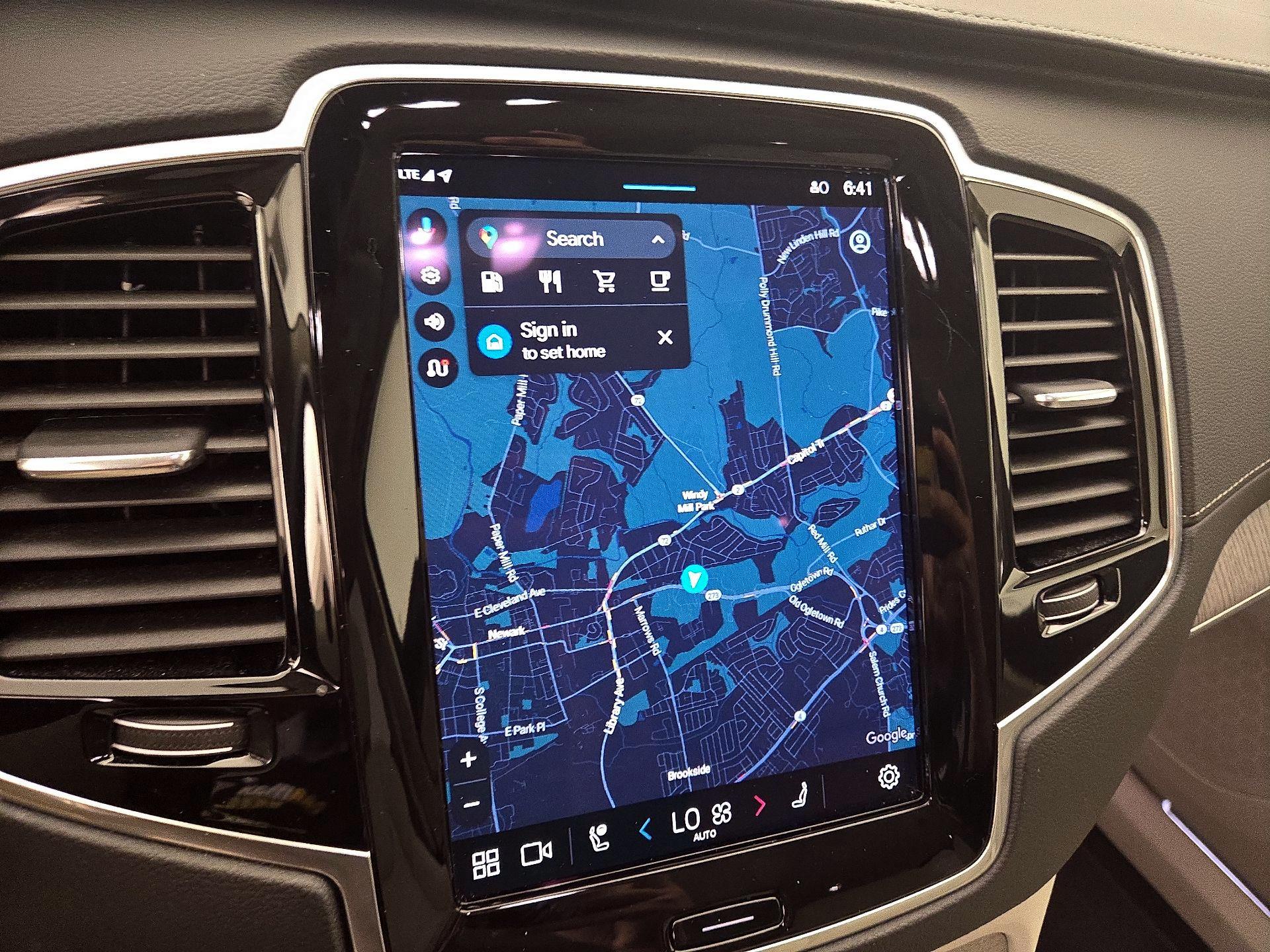 Thumbnail: 2024 Volvo XC90 - 14