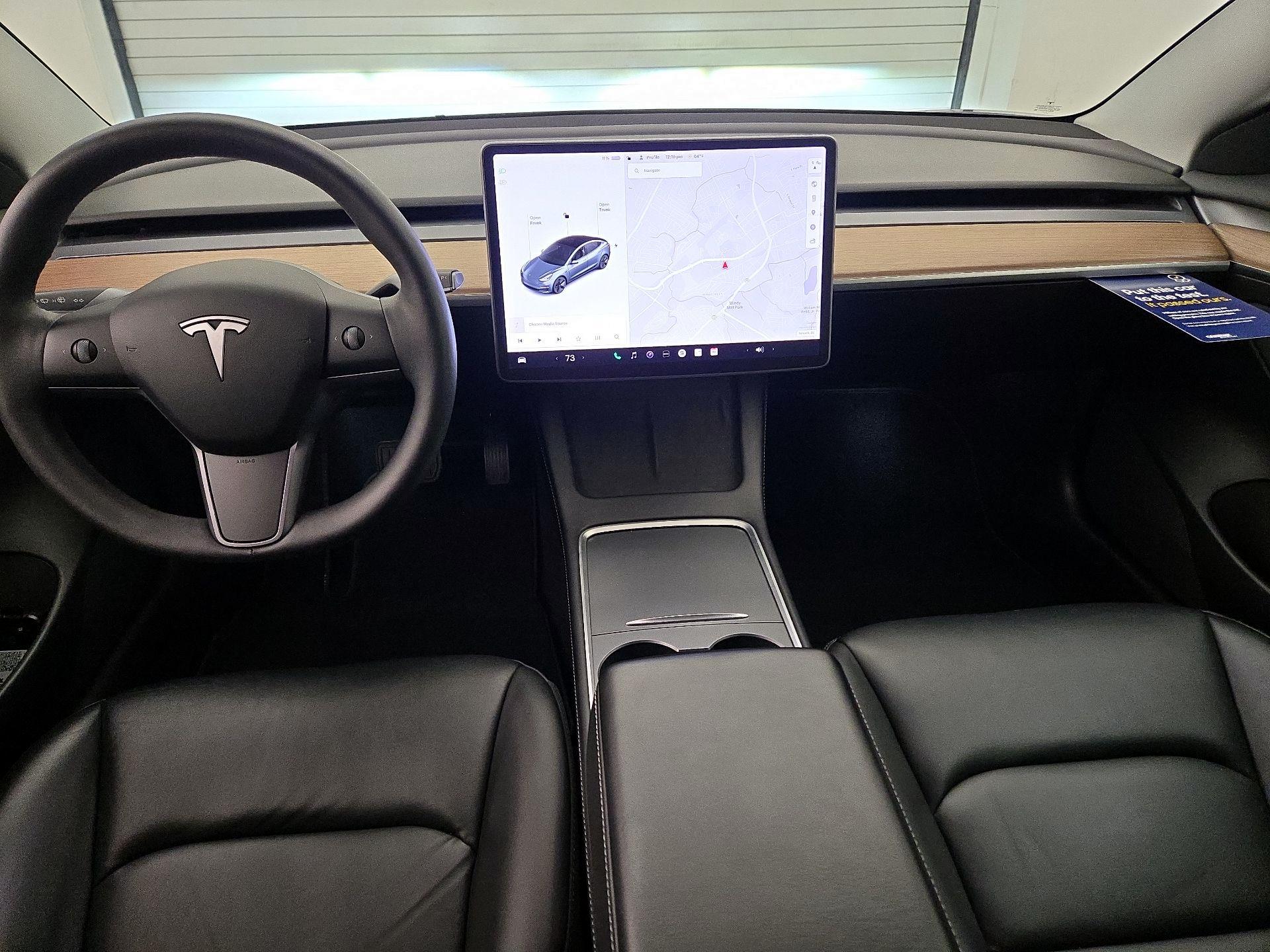 Thumbnail: 2022 Tesla Model 3 - 9