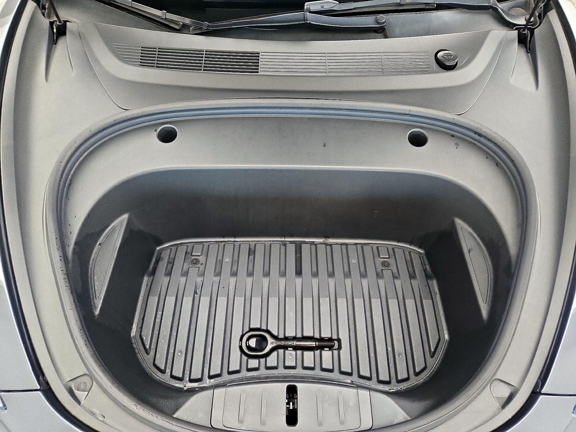 Thumbnail: 2022 Tesla Model 3 - 20