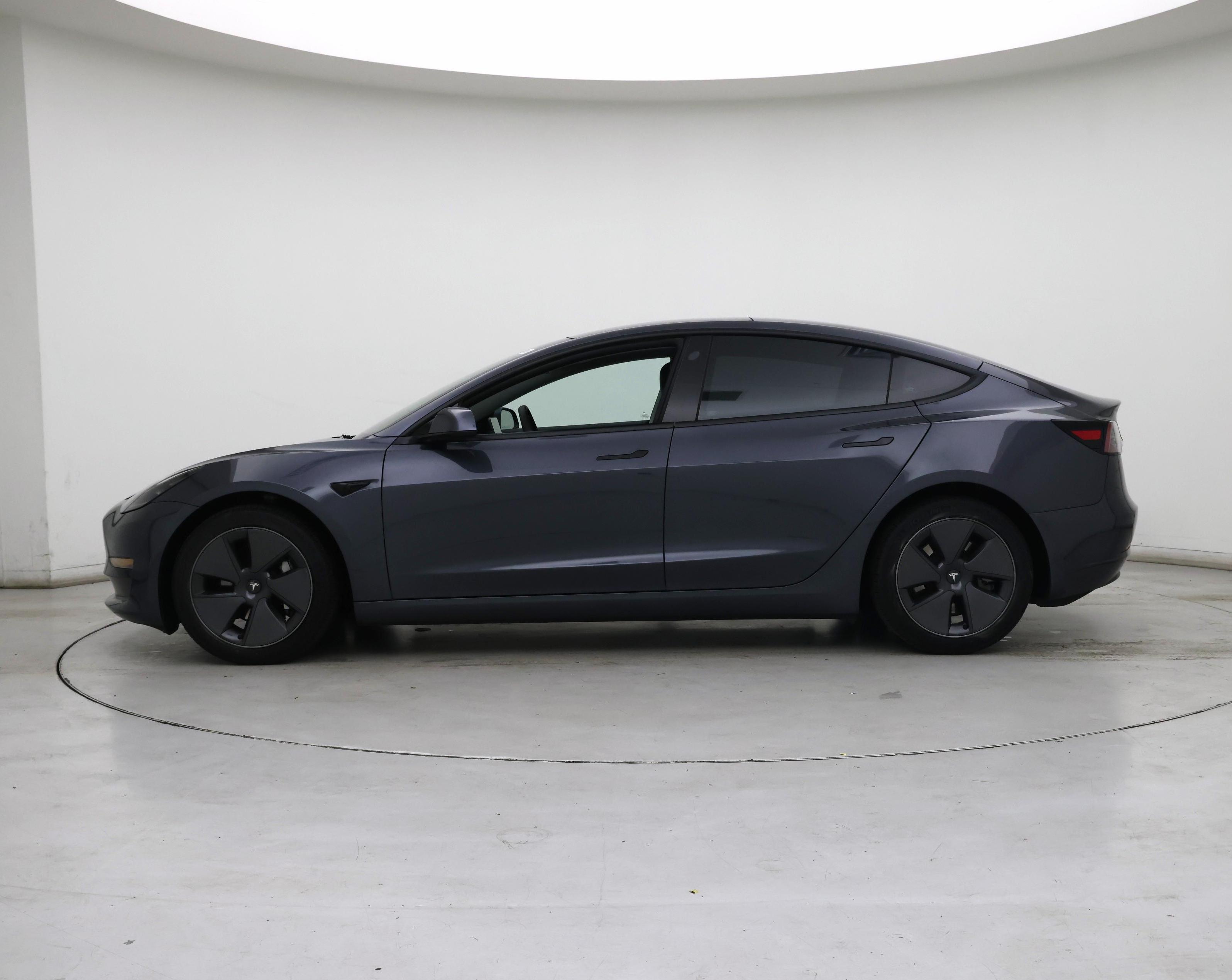 Thumbnail: 2022 Tesla Model 3 - 3