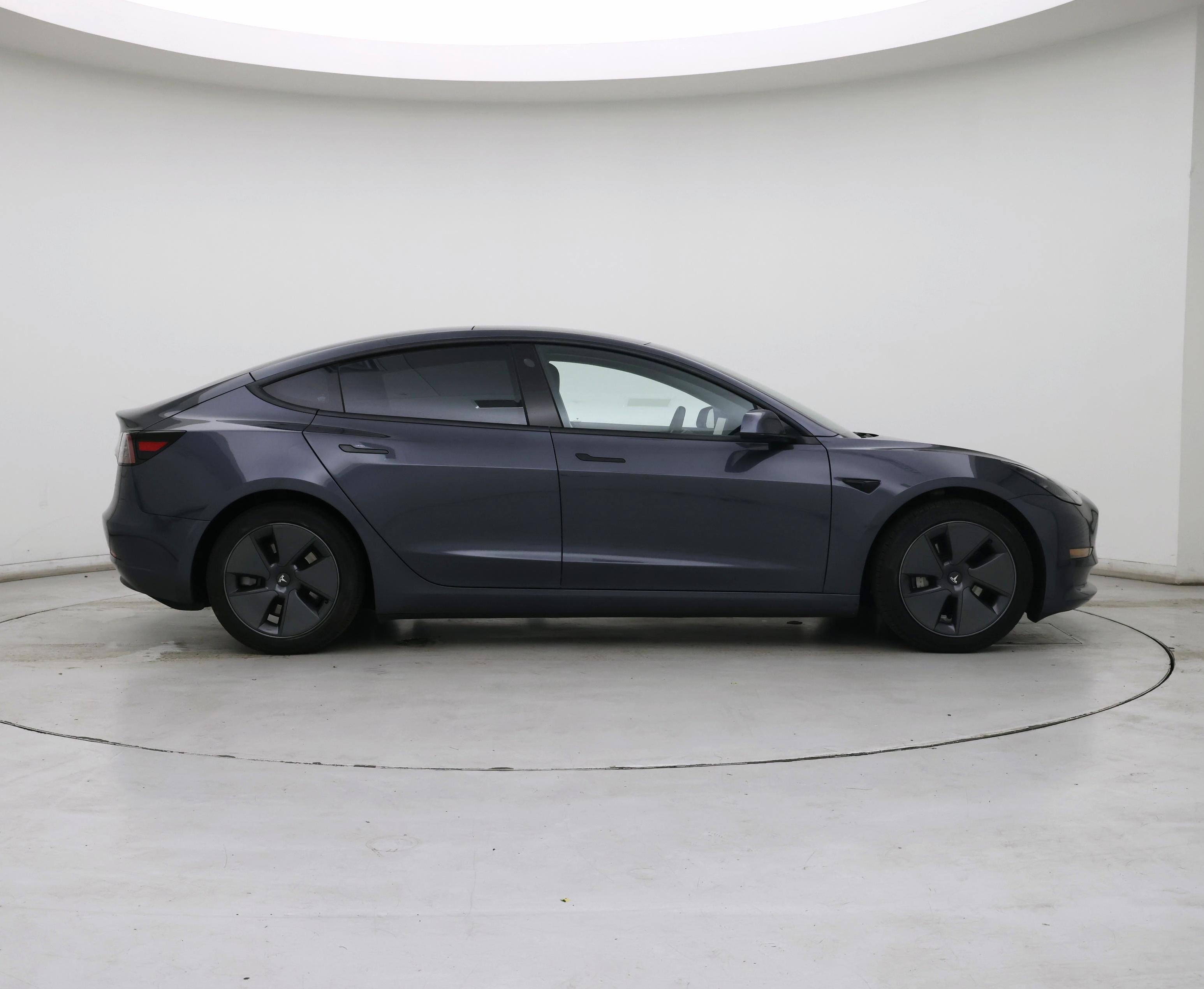 Thumbnail: 2022 Tesla Model 3 - 7
