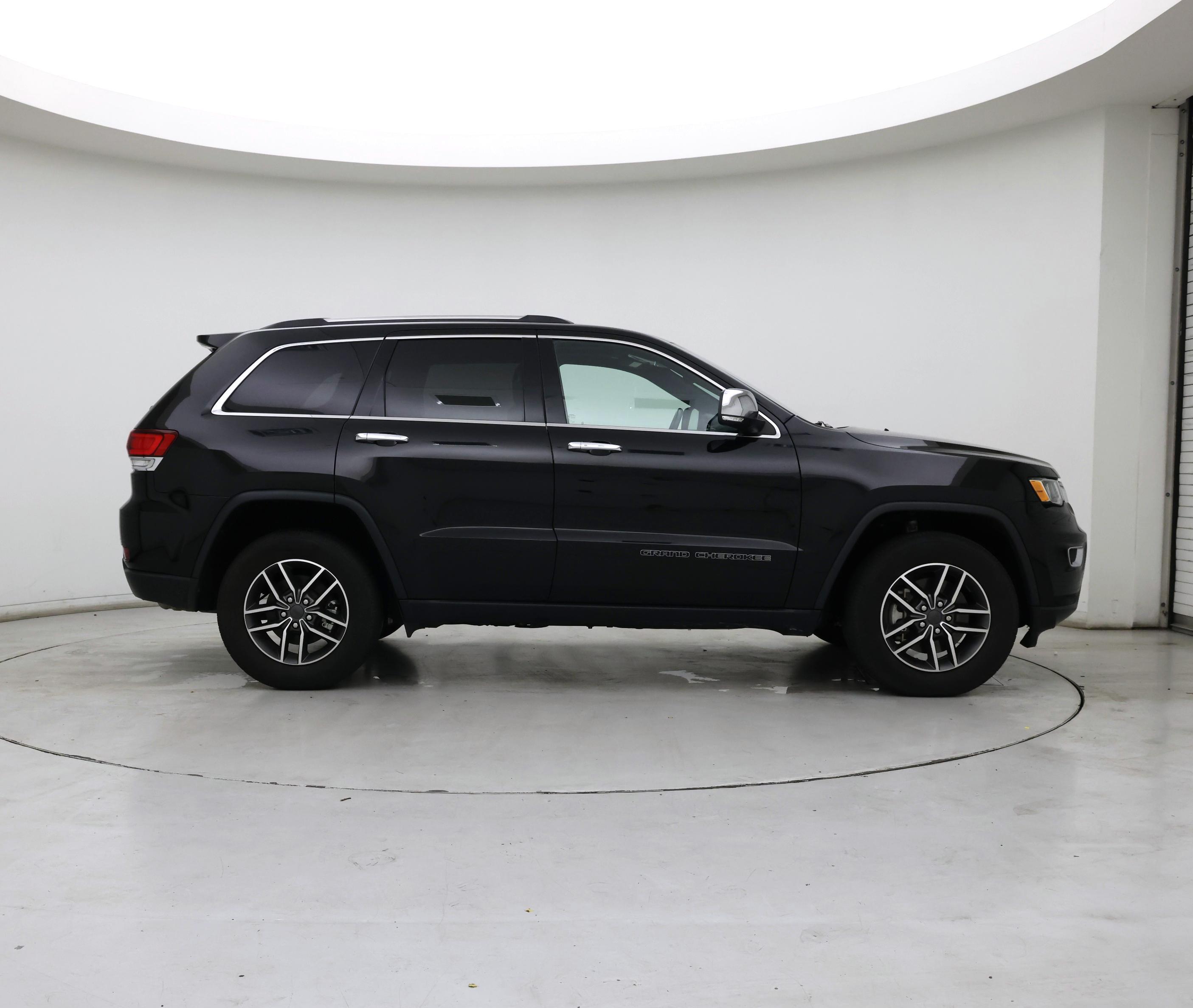 Thumbnail: 2021 Jeep Grand Cherokee - 7
